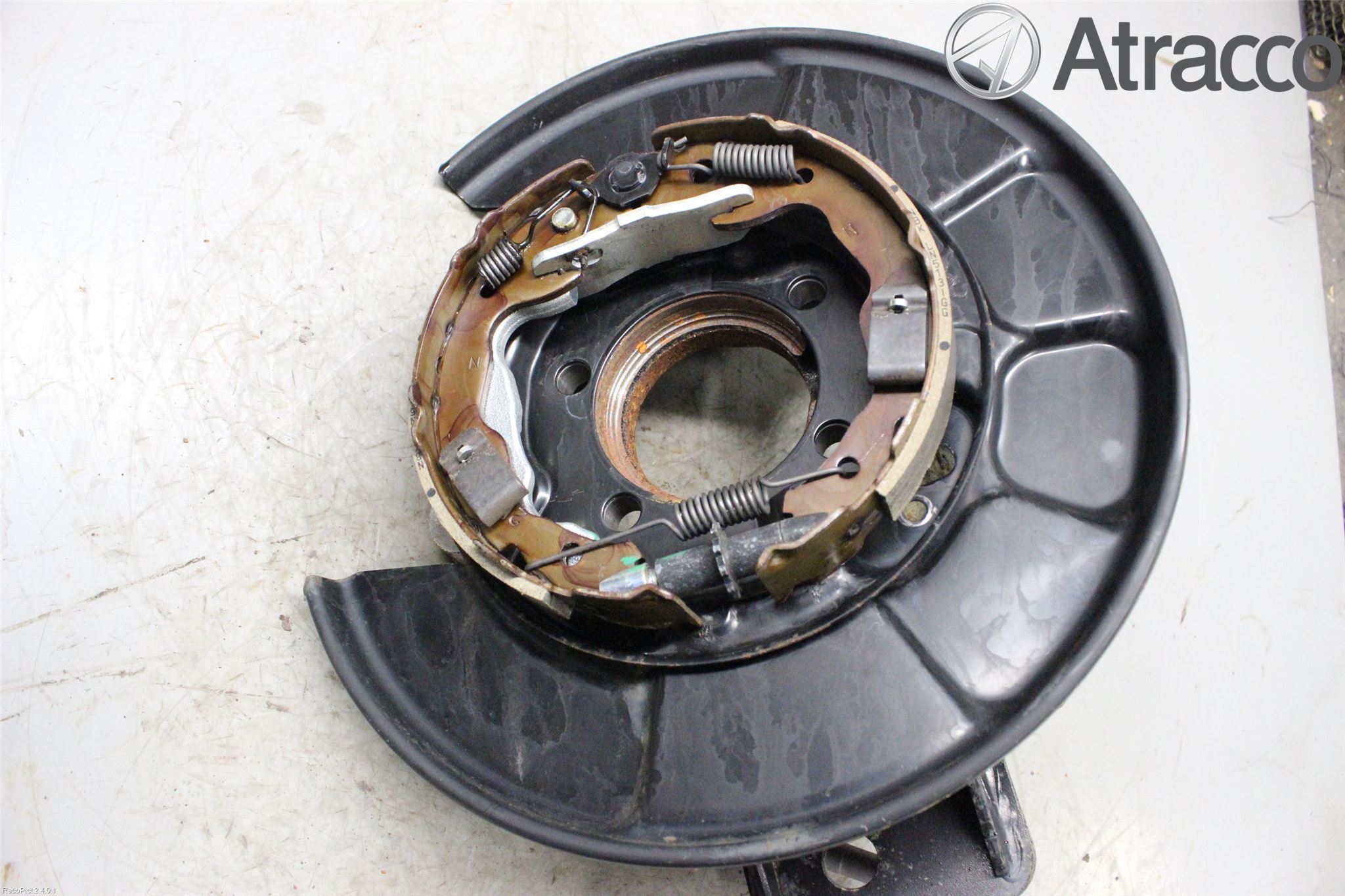 Toyota RAV 4 06-12 Spindel Hb