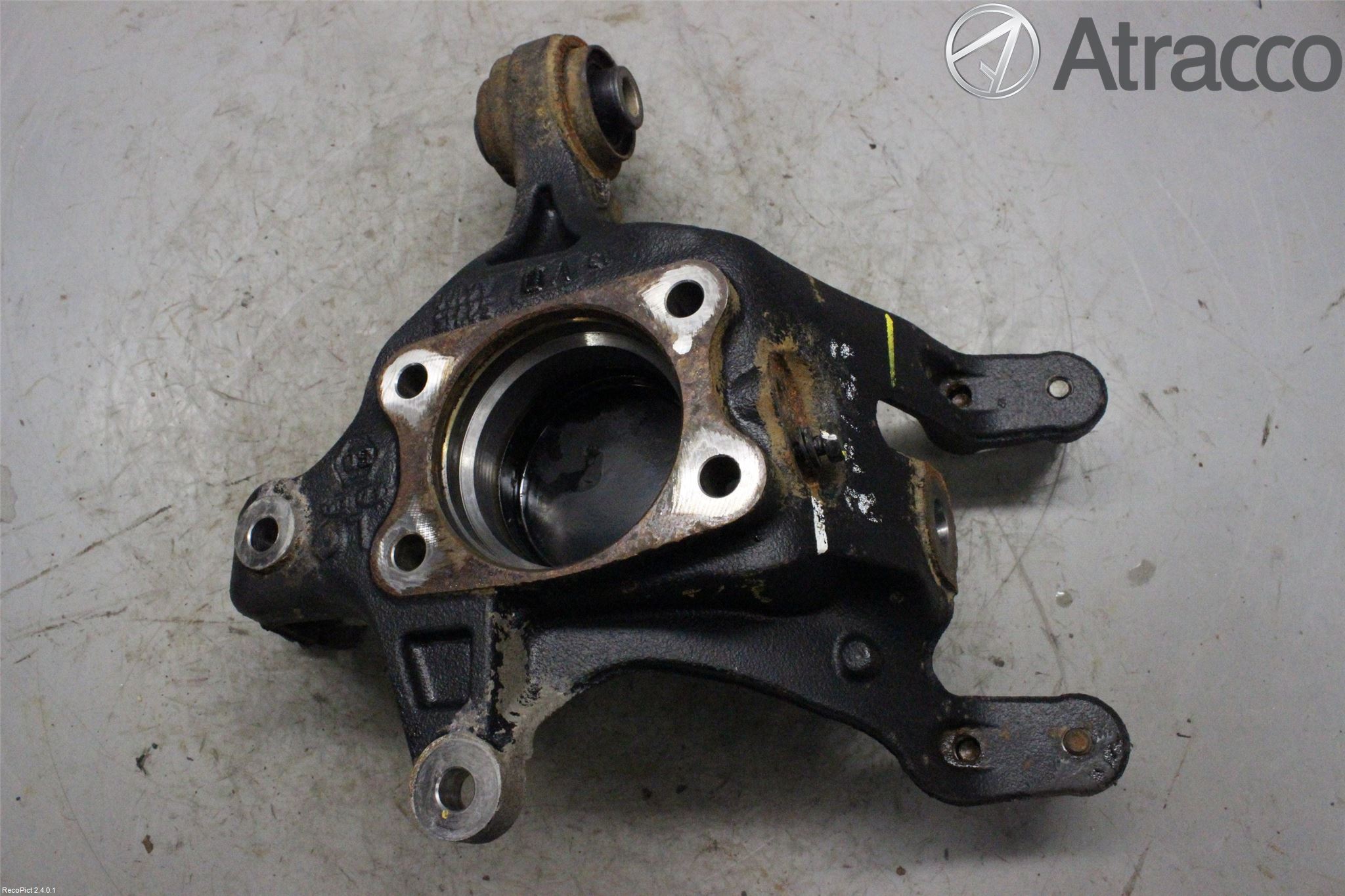 Hyundai i30 GD 13-17 Spindel Vb