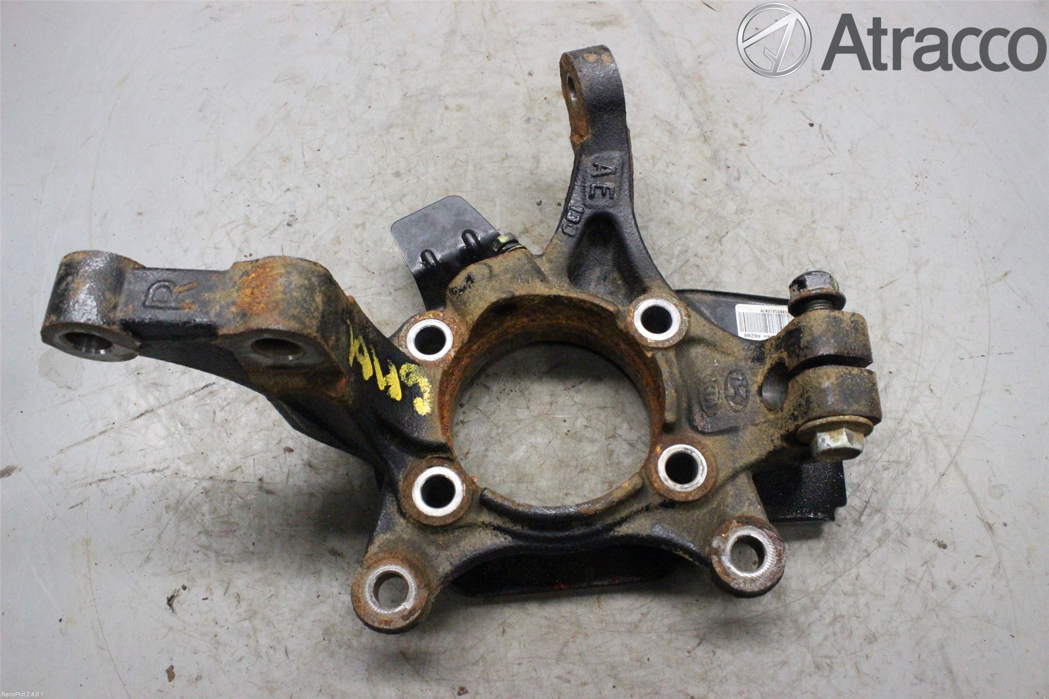 Hyundai i30 GD 13-17 Spindel Hf