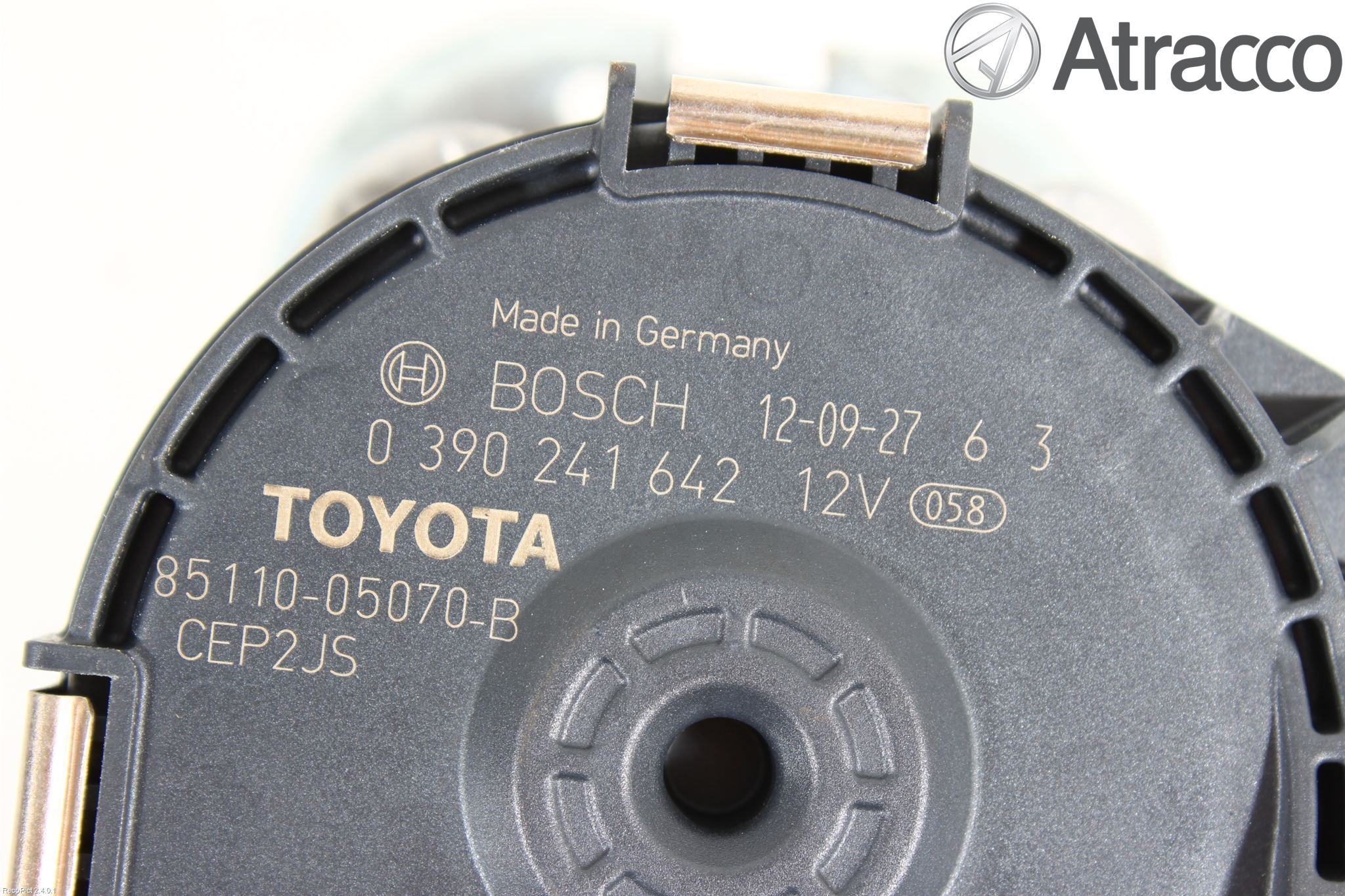Toyota AVENSIS 09-15 Viskermotor Frontrute