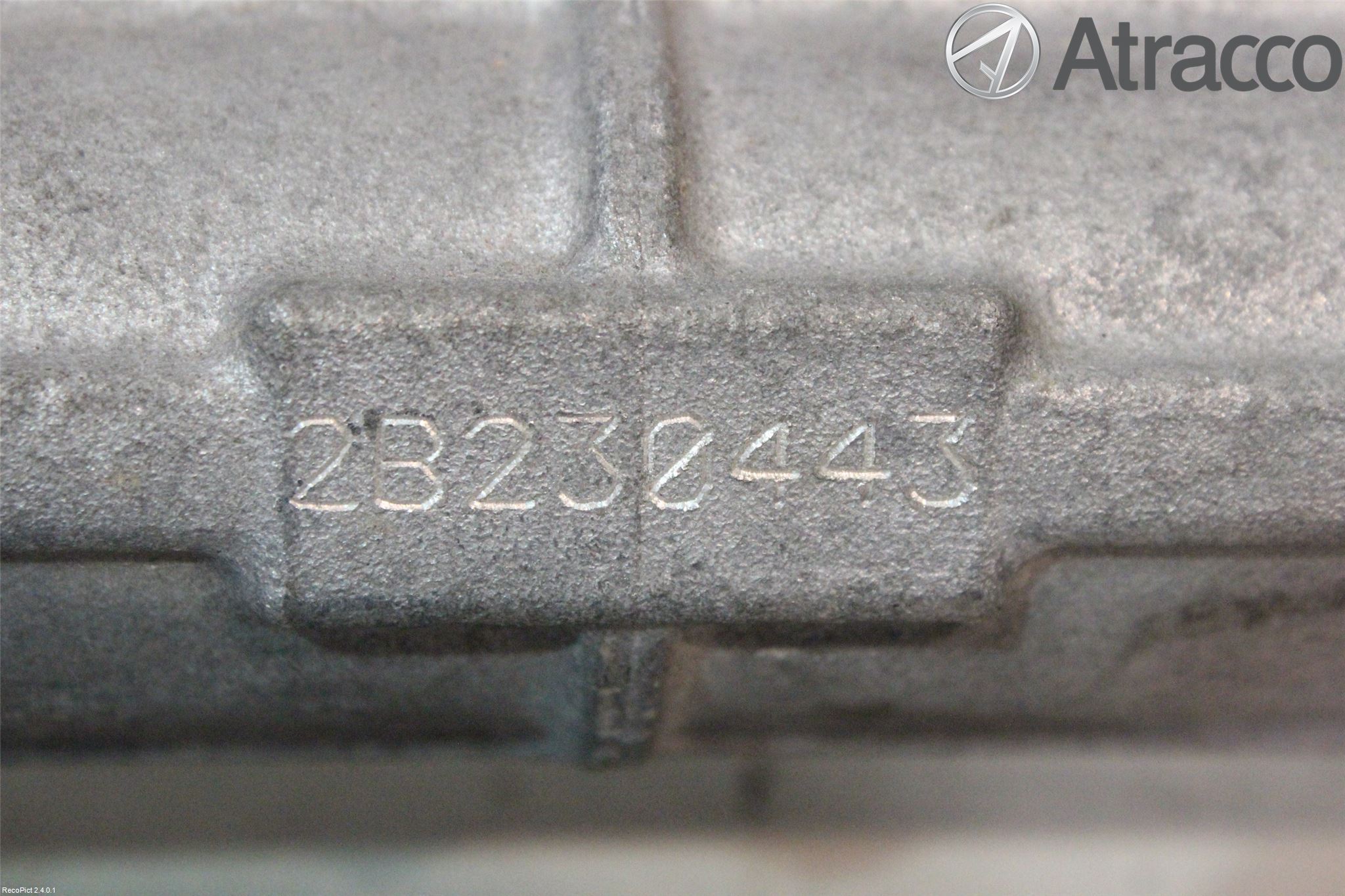 Toyota AVENSIS 09-15 Servo Snekke - Tannstang