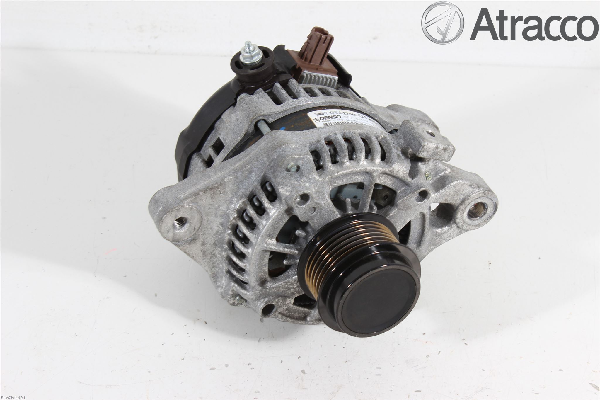 Toyota AURIS 13-19 Dynamo