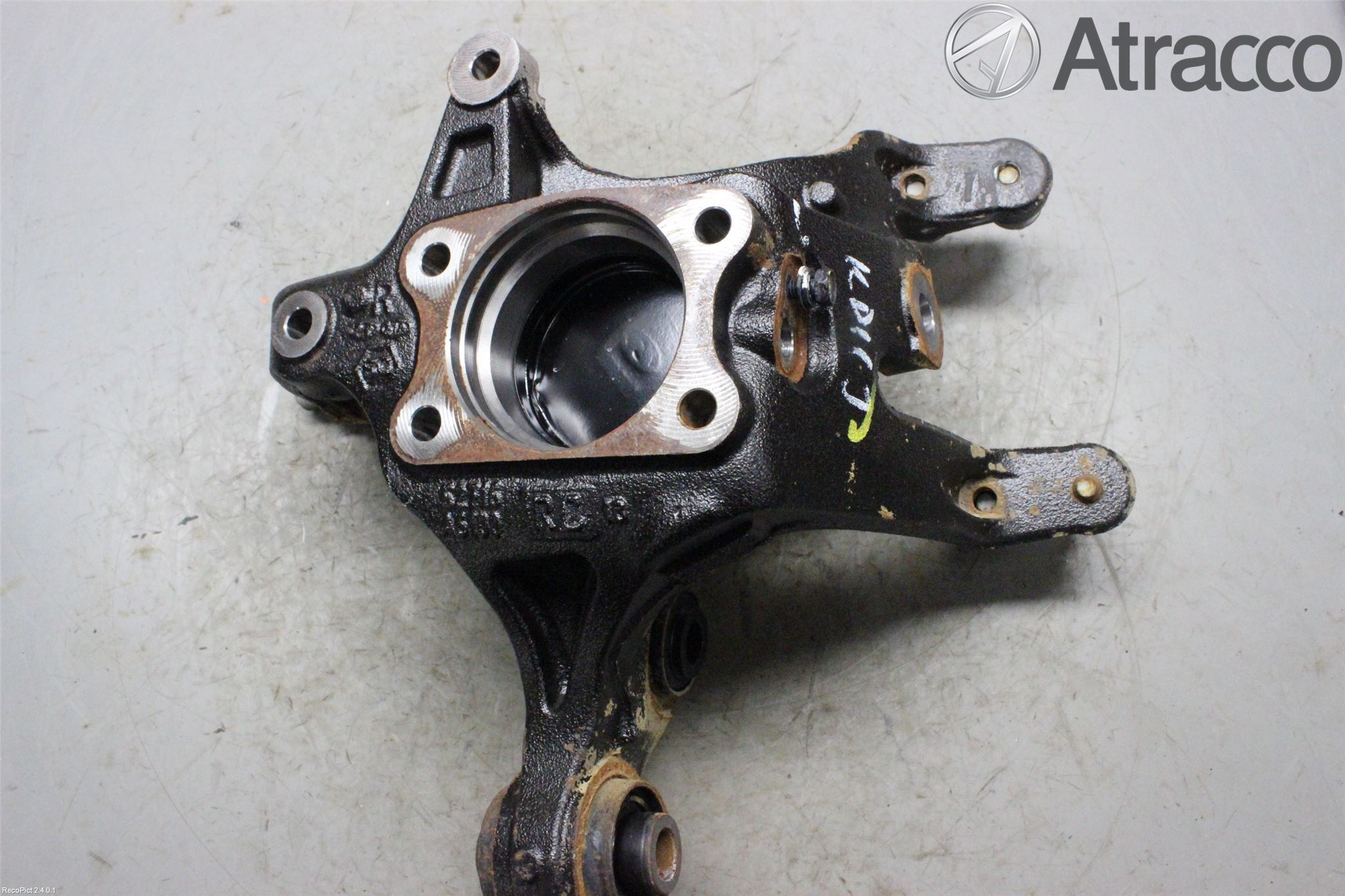 Hyundai i30 GD 13-17 Spindel Hb