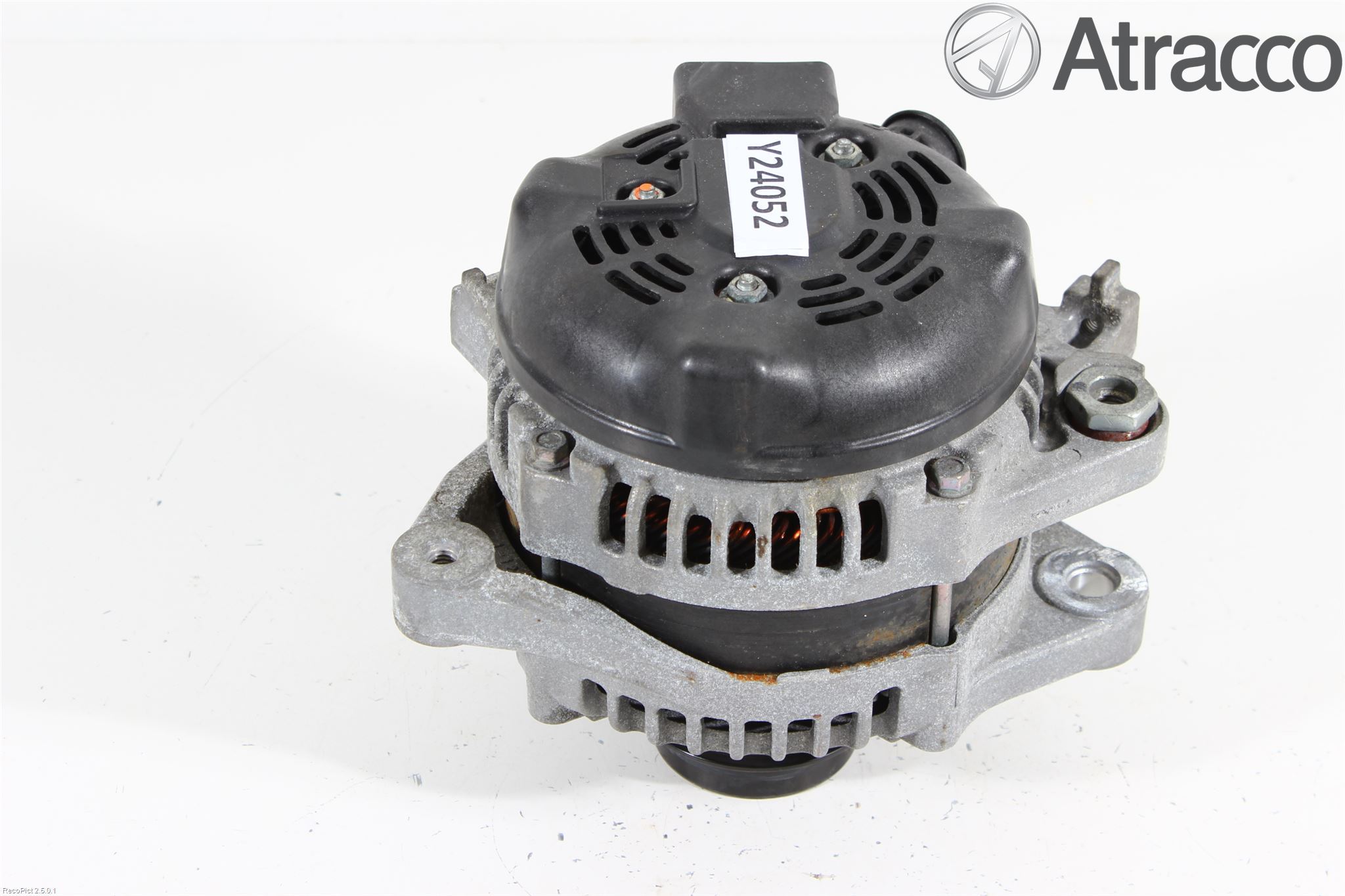 Toyota VERSO-S 11-16 Dynamo