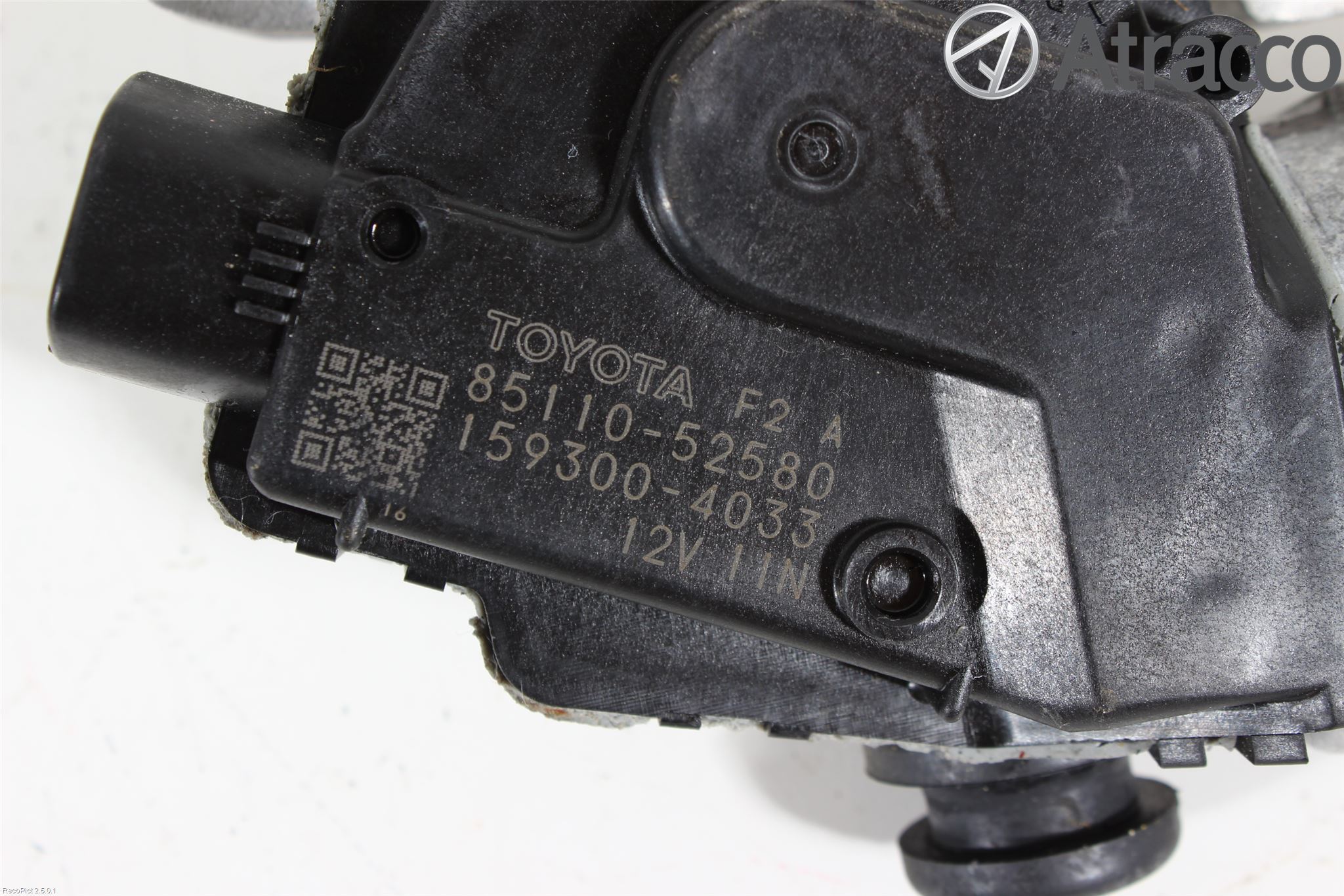 Toyota VERSO-S 11-16 Viskermotor Frontrute