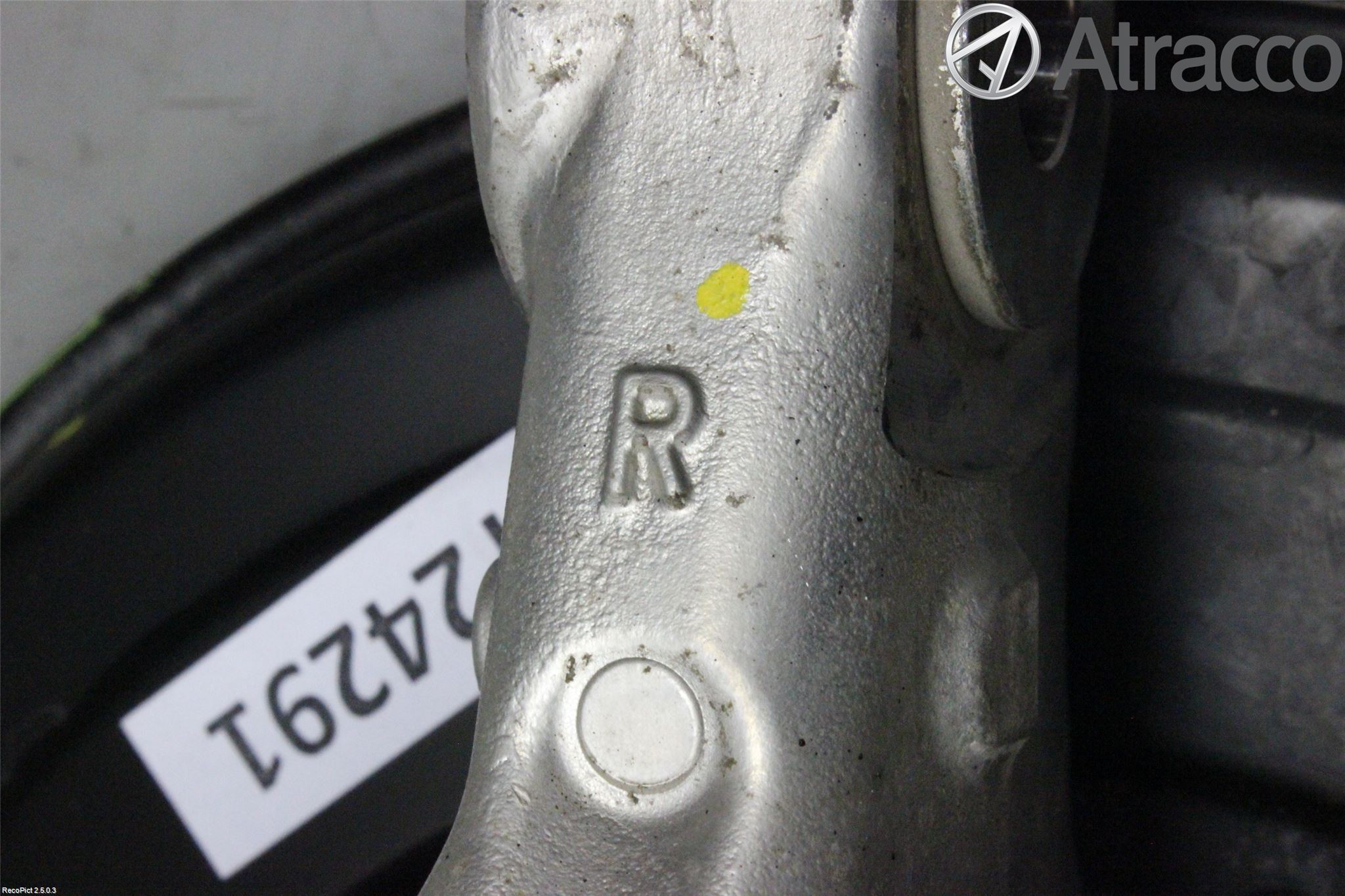 Lexus IS 250/350 14-20 Spindel Hb