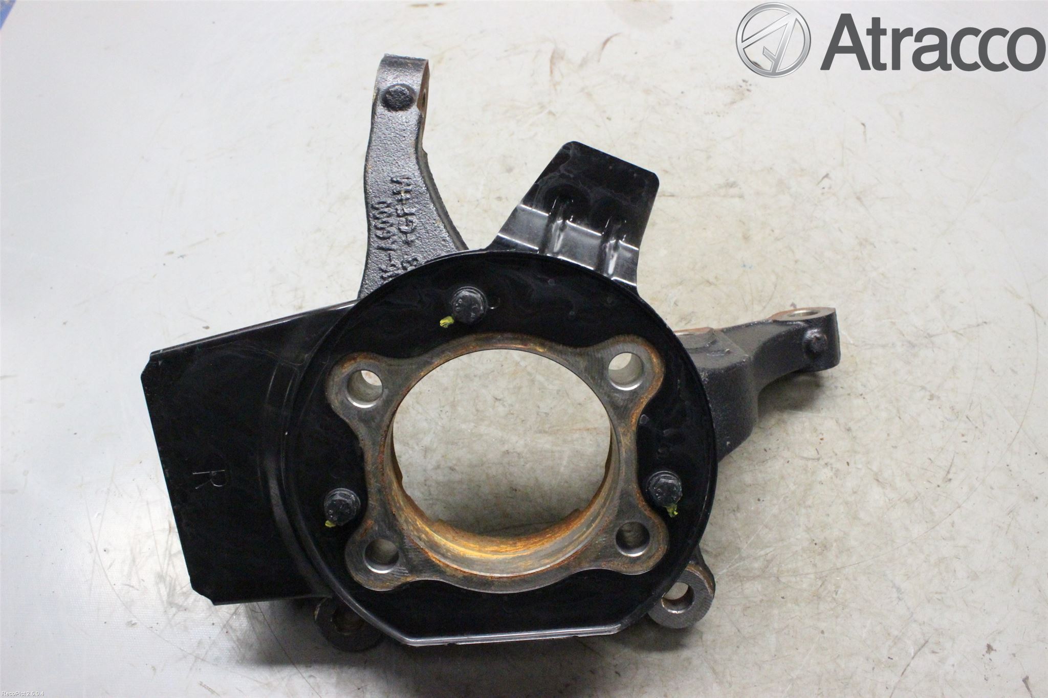 Hyundai i30 GD 13-17 Spindel Hf