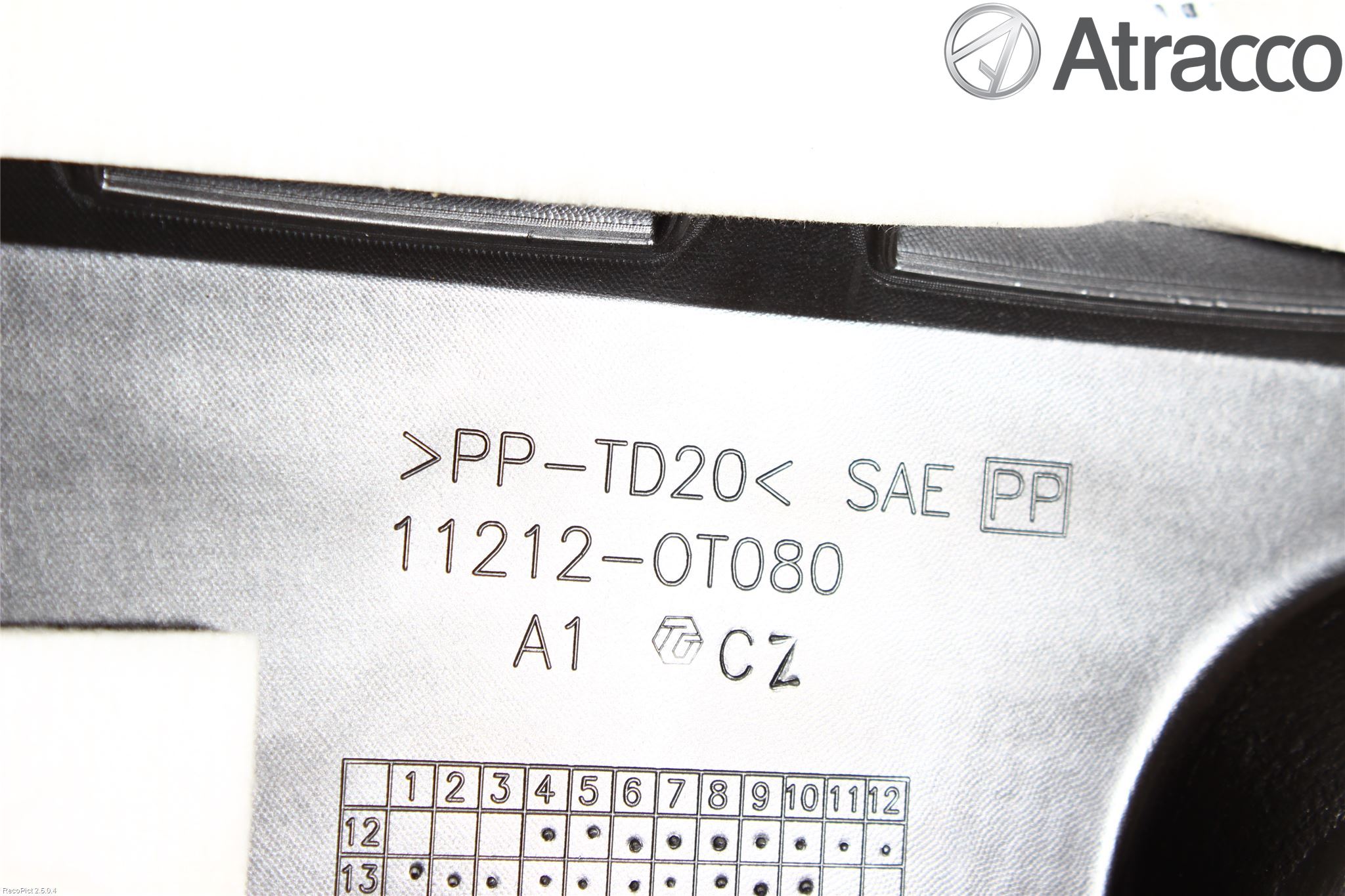 Toyota AURIS 13-19 Motor Deksel Over Motor