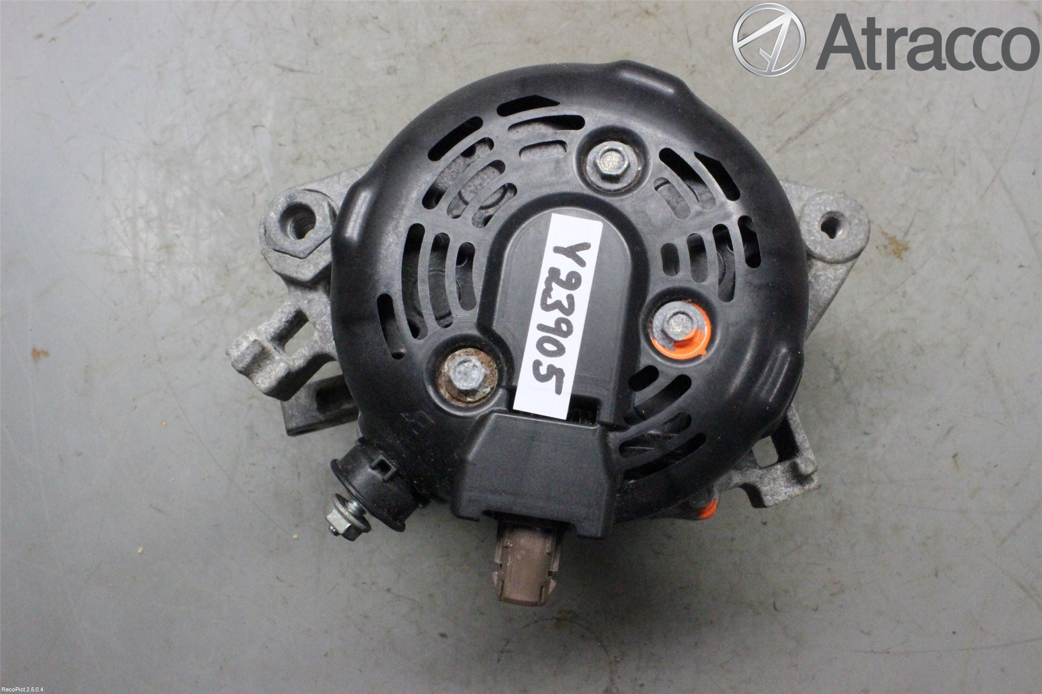 Toyota YARIS XP130 12-14 Dynamo