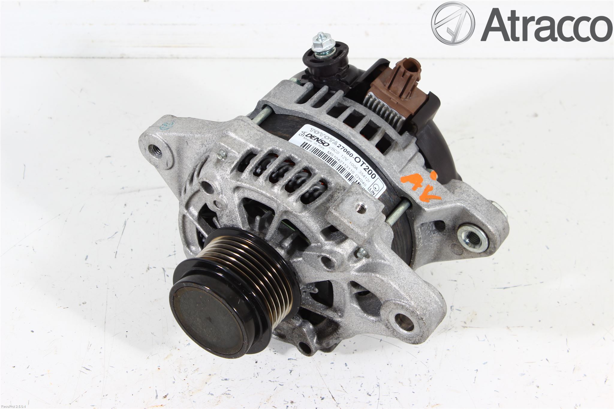 Toyota AURIS 13-19 Dynamo