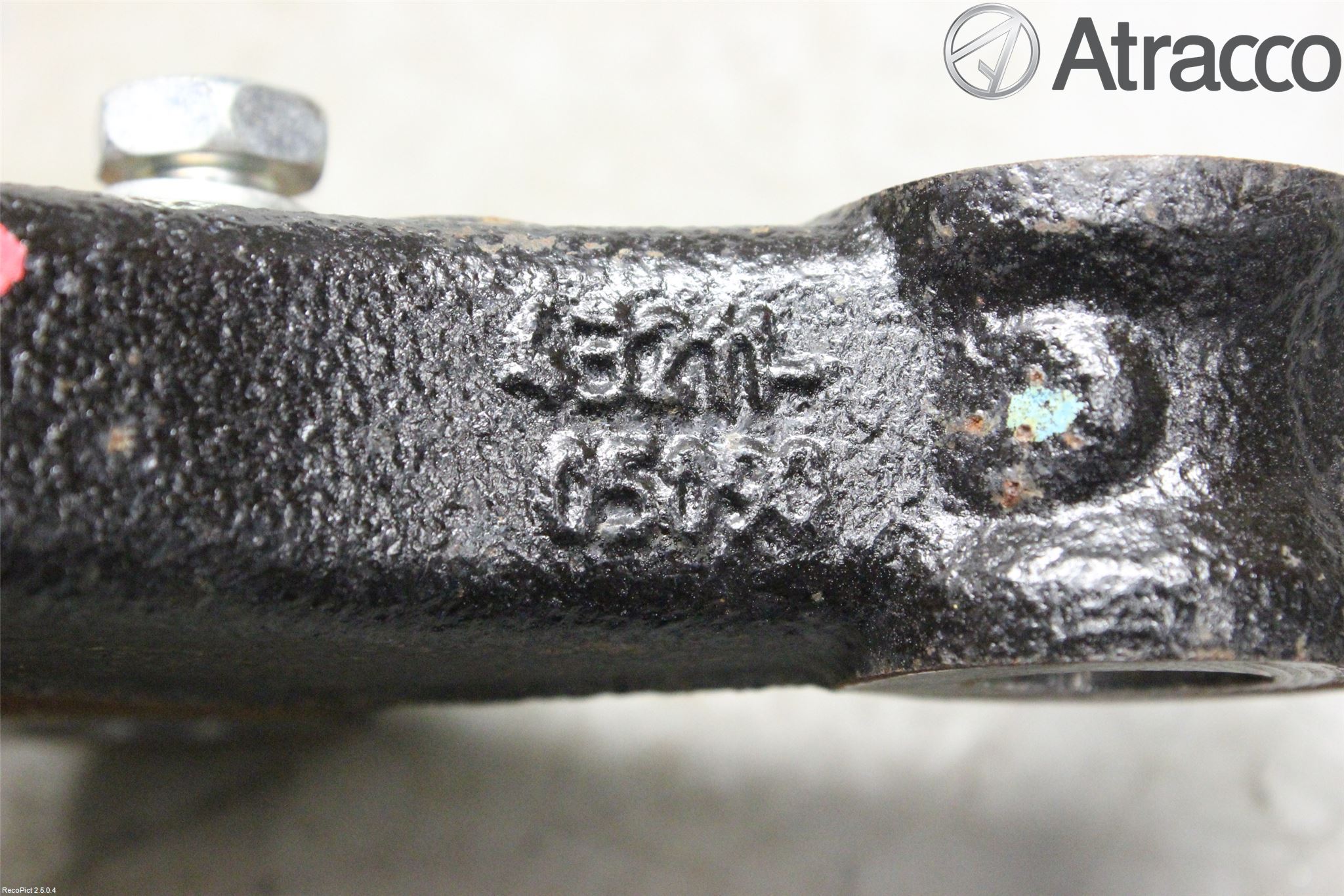 Toyota AURIS 13-19 Spindel Hf