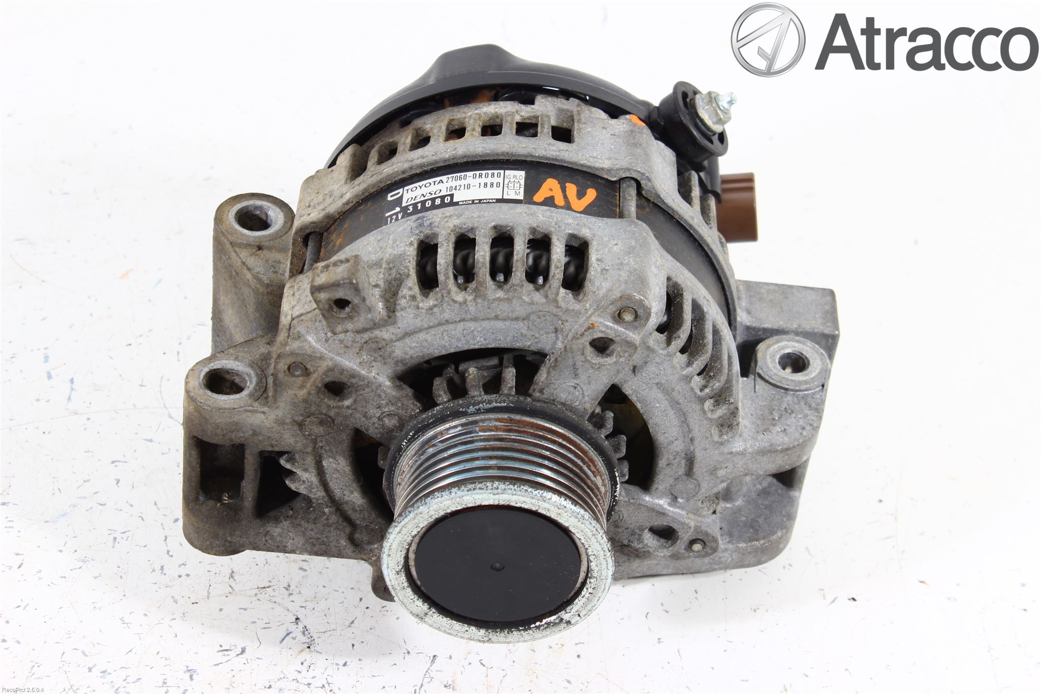 Toyota AVENSIS 09-15 Dynamo
