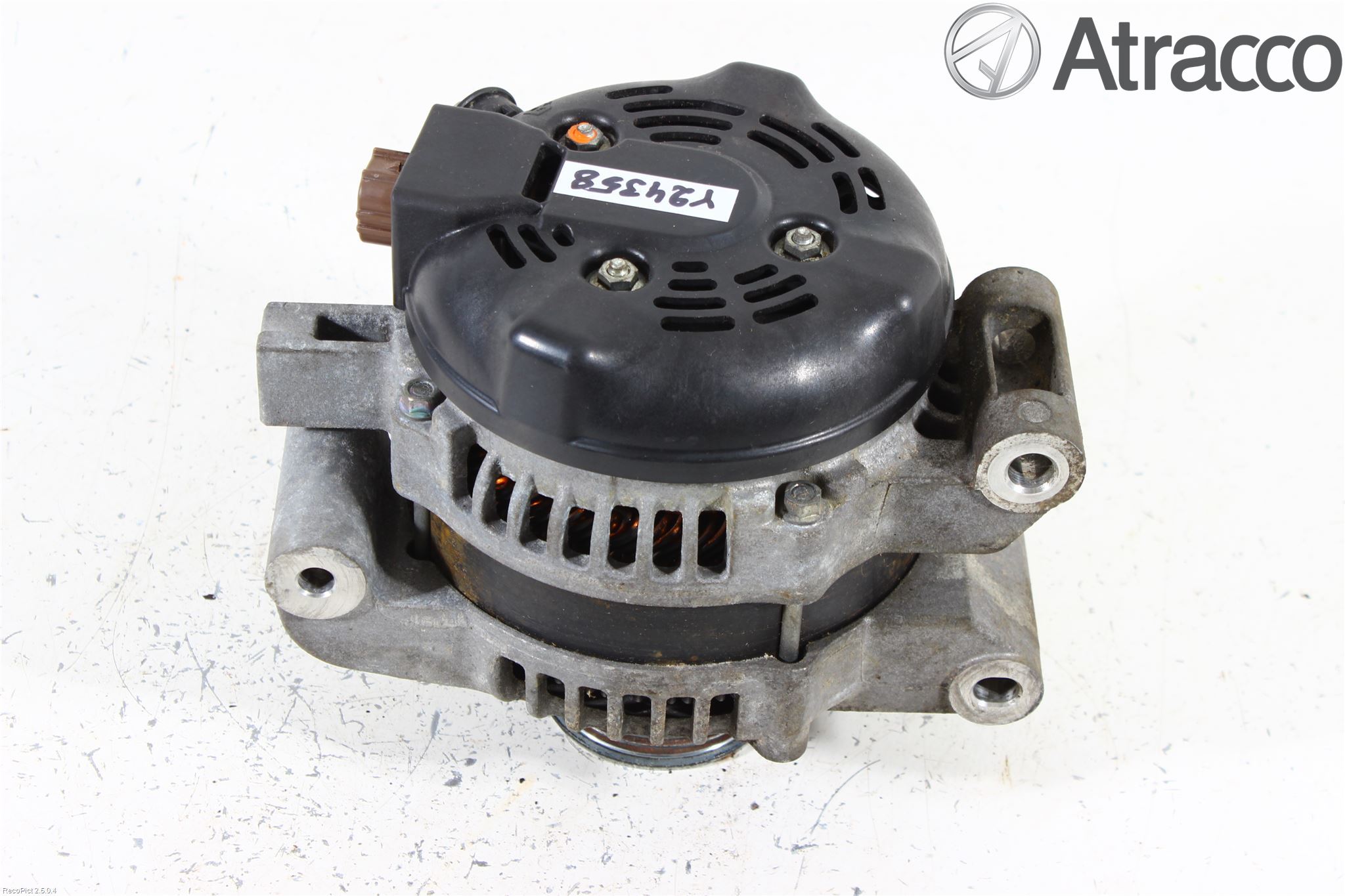 Toyota AVENSIS 09-15 Dynamo