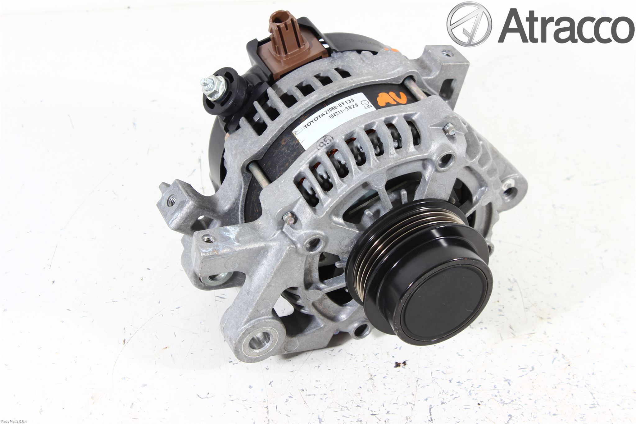 Toyota YARIS XP130 12-14 Dynamo