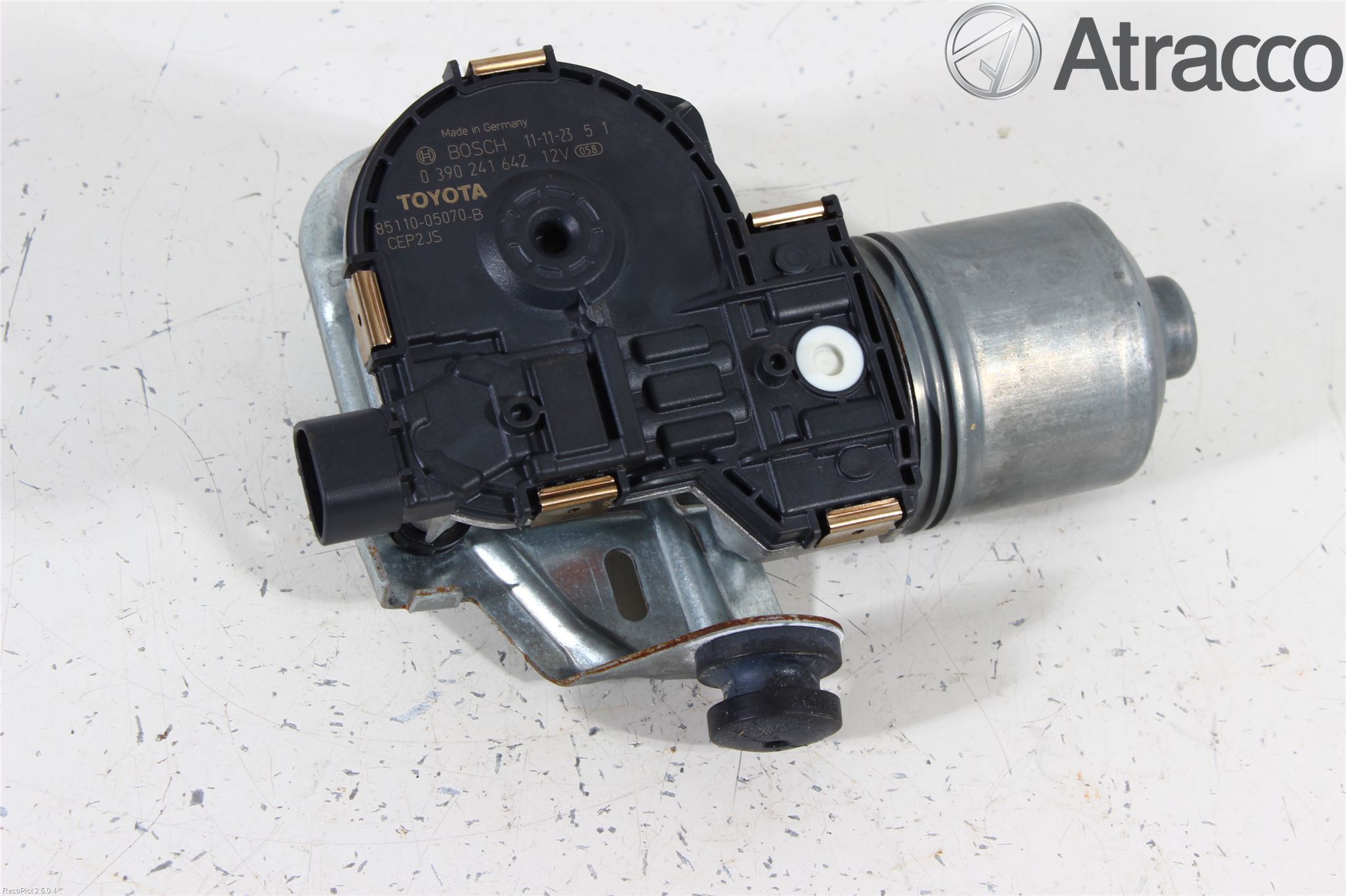 Toyota AVENSIS 09-15 Viskermotor Frontrute