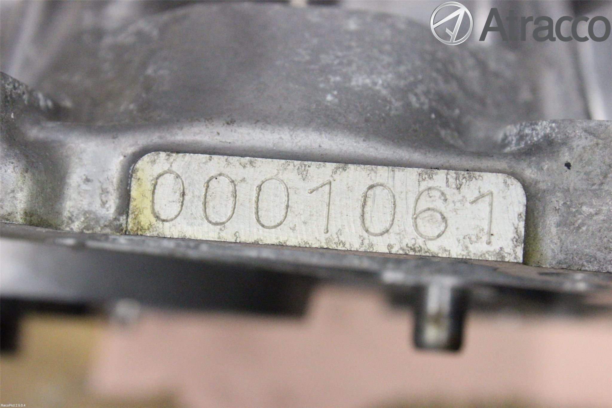 Toyota YARIS XP90 06-11 Topplokk Bensin