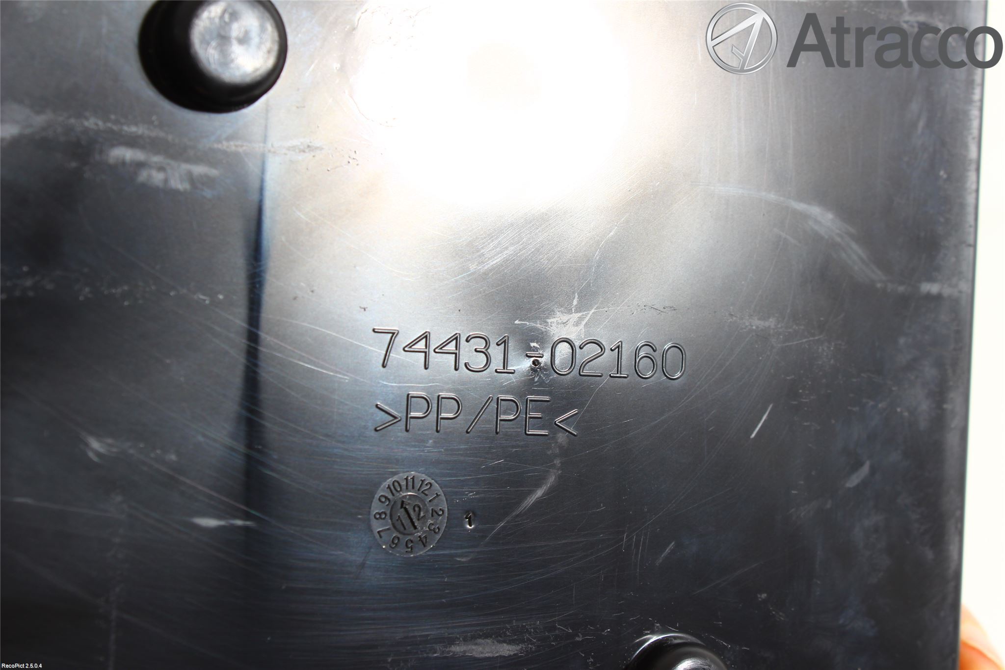 Toyota AURIS 13-19 Batterikasse - Feste - Holder