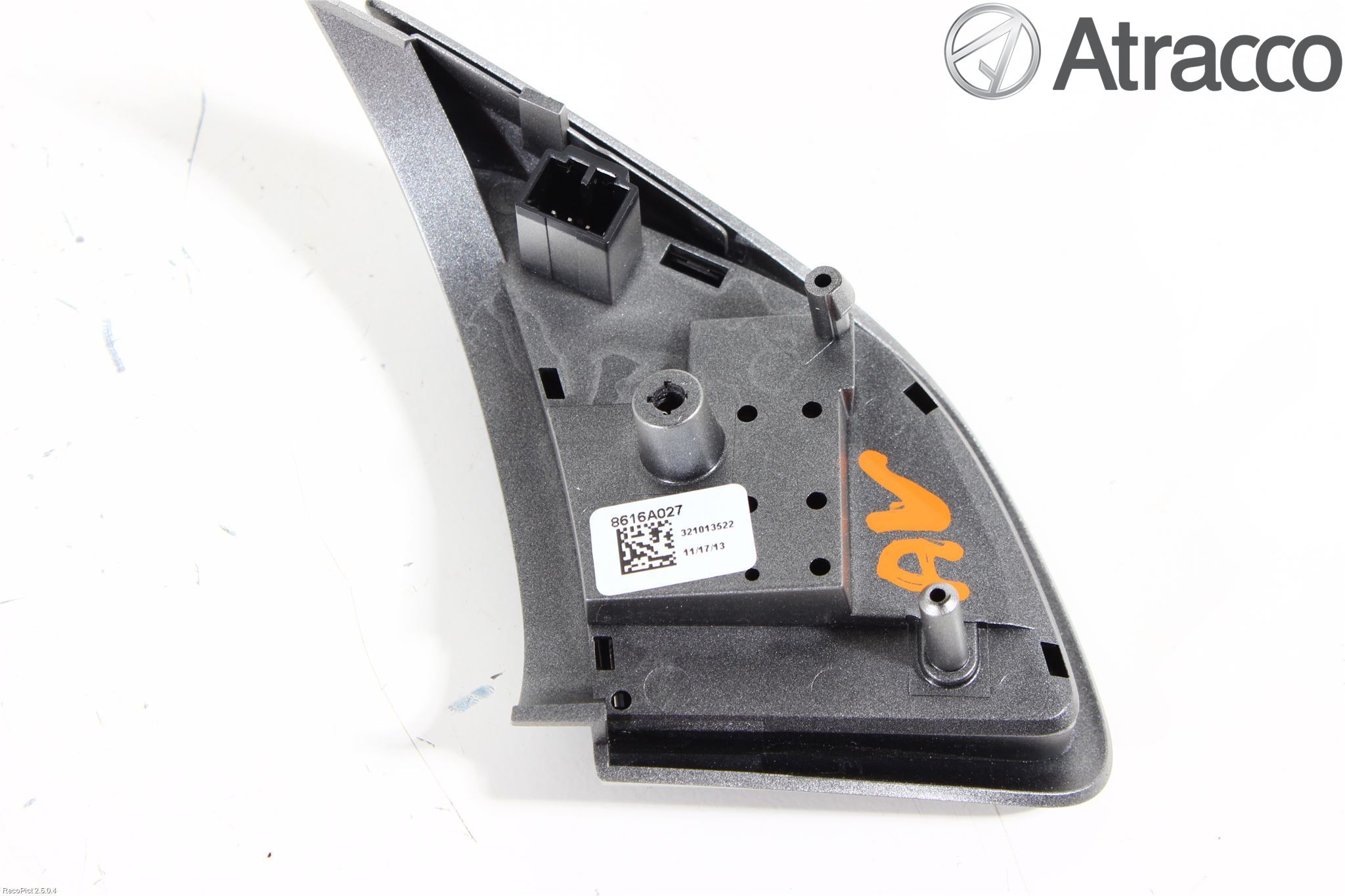 Mitsubishi OUTLANDER 13-21 Bryter Ratt Radio-Stereo