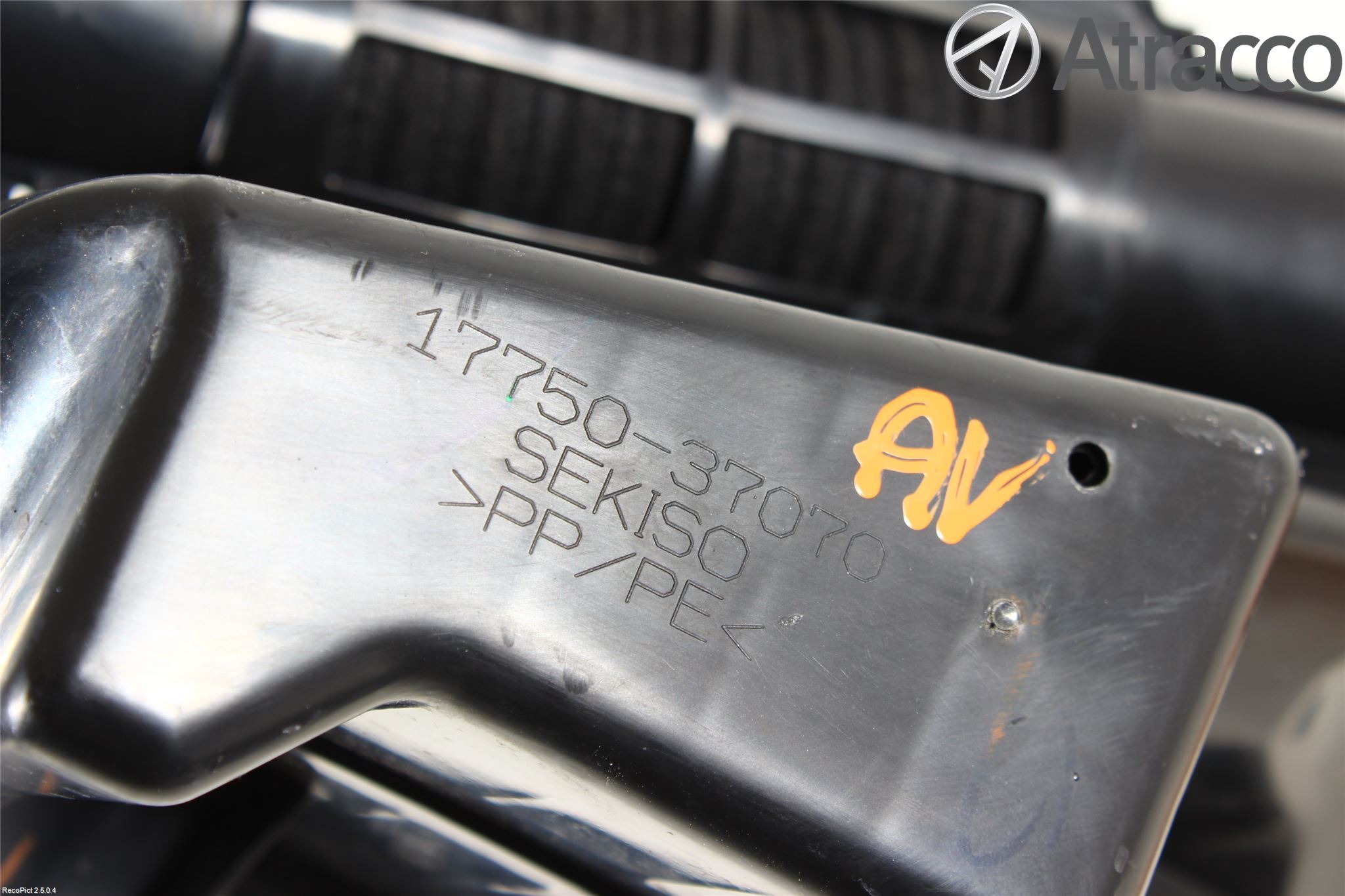 Toyota PRIUS+ ZVW40 12-20 Luftfilter Boks