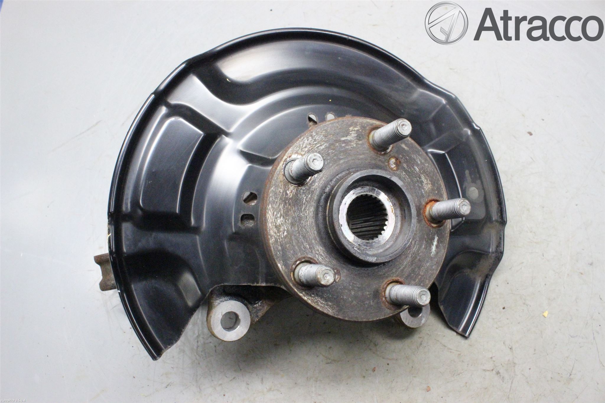Toyota VERSO-S 11-16 Spindel Vf