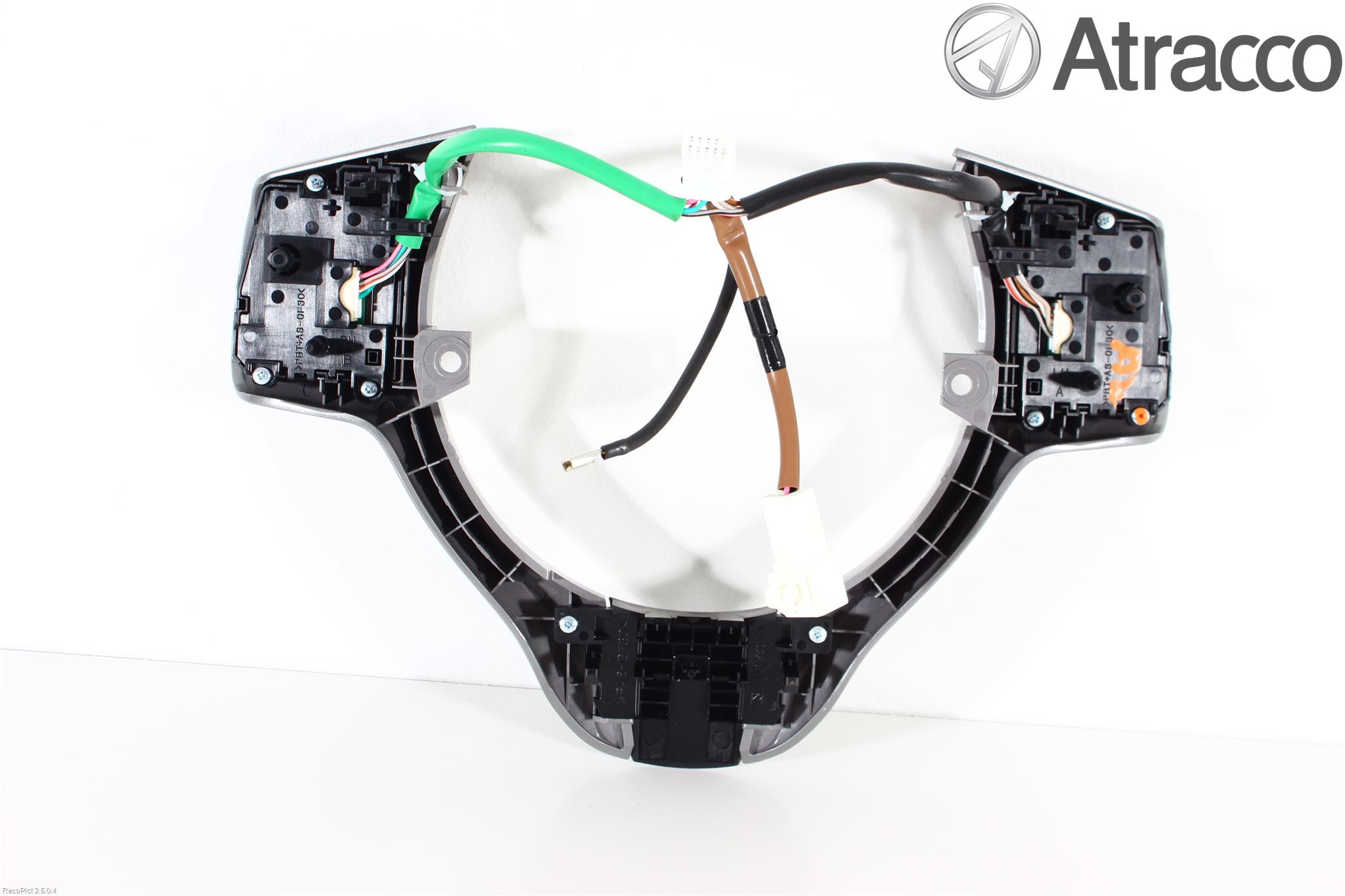 Toyota YARIS XP130 12-14 Bryter Ratt Radio-Stereo