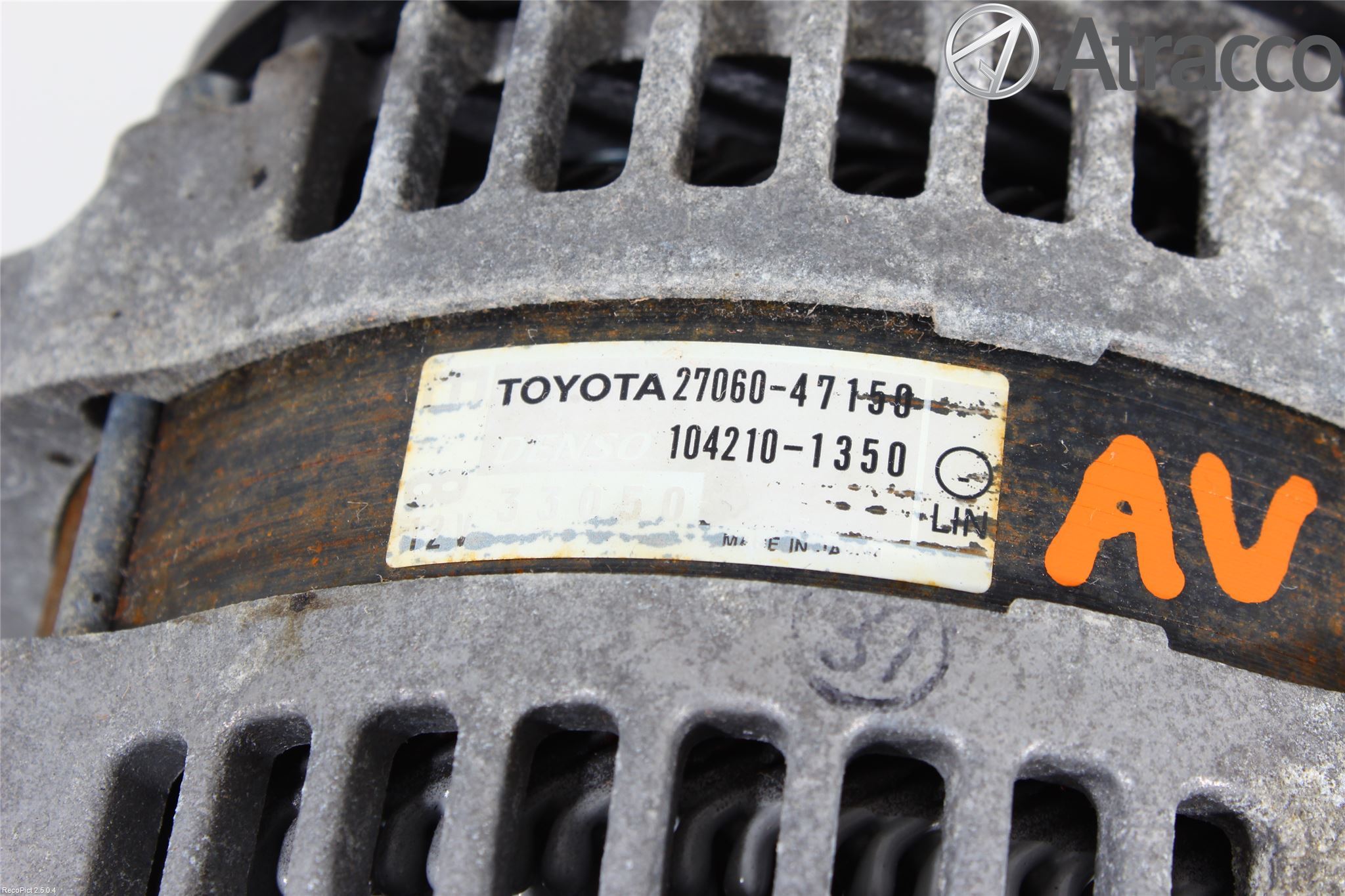 Toyota VERSO-S 11-16 Dynamo