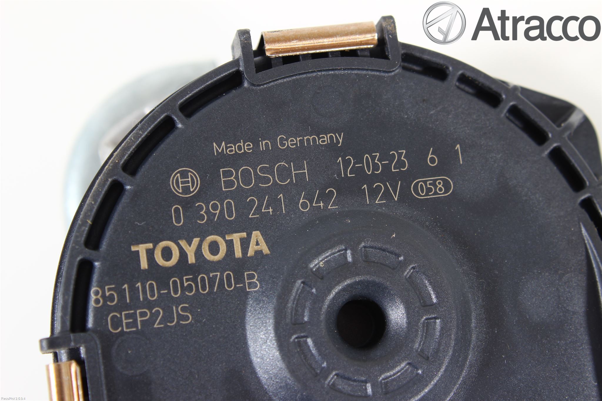 Toyota AVENSIS 09-15 Viskermotor Frontrute