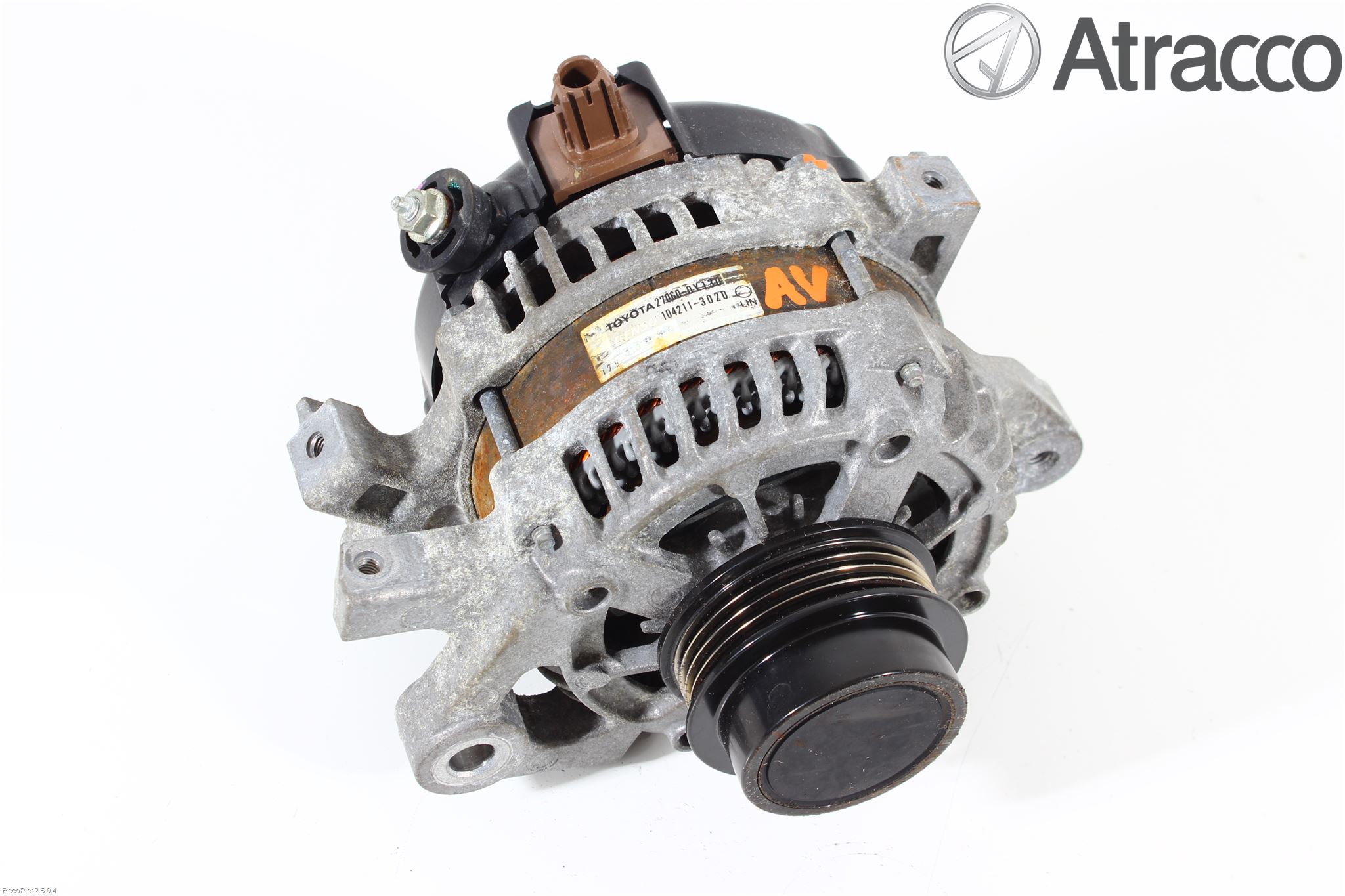 Toyota YARIS XP130 12-14 Dynamo