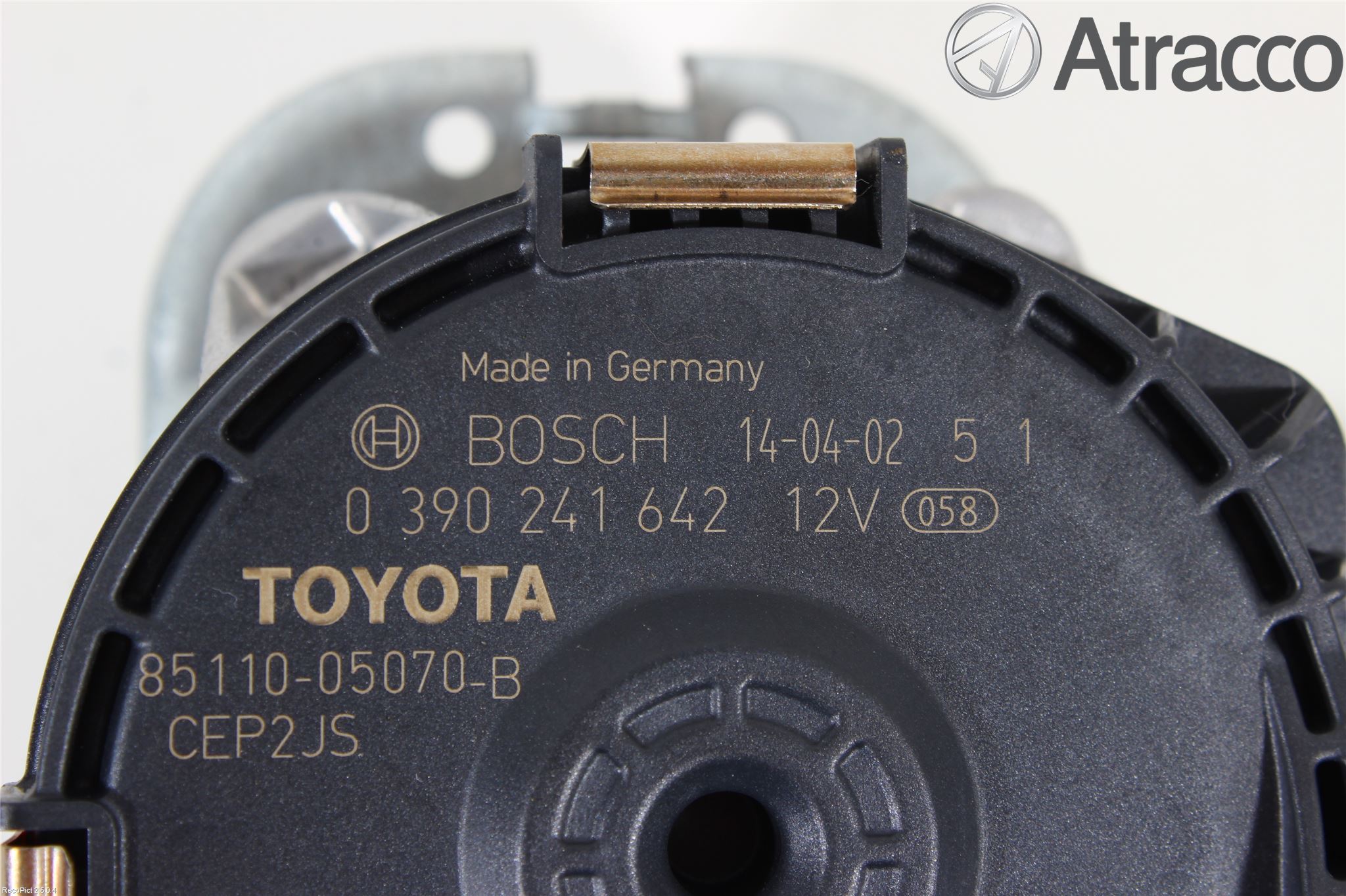 Toyota AVENSIS 09-15 Viskermotor Frontrute