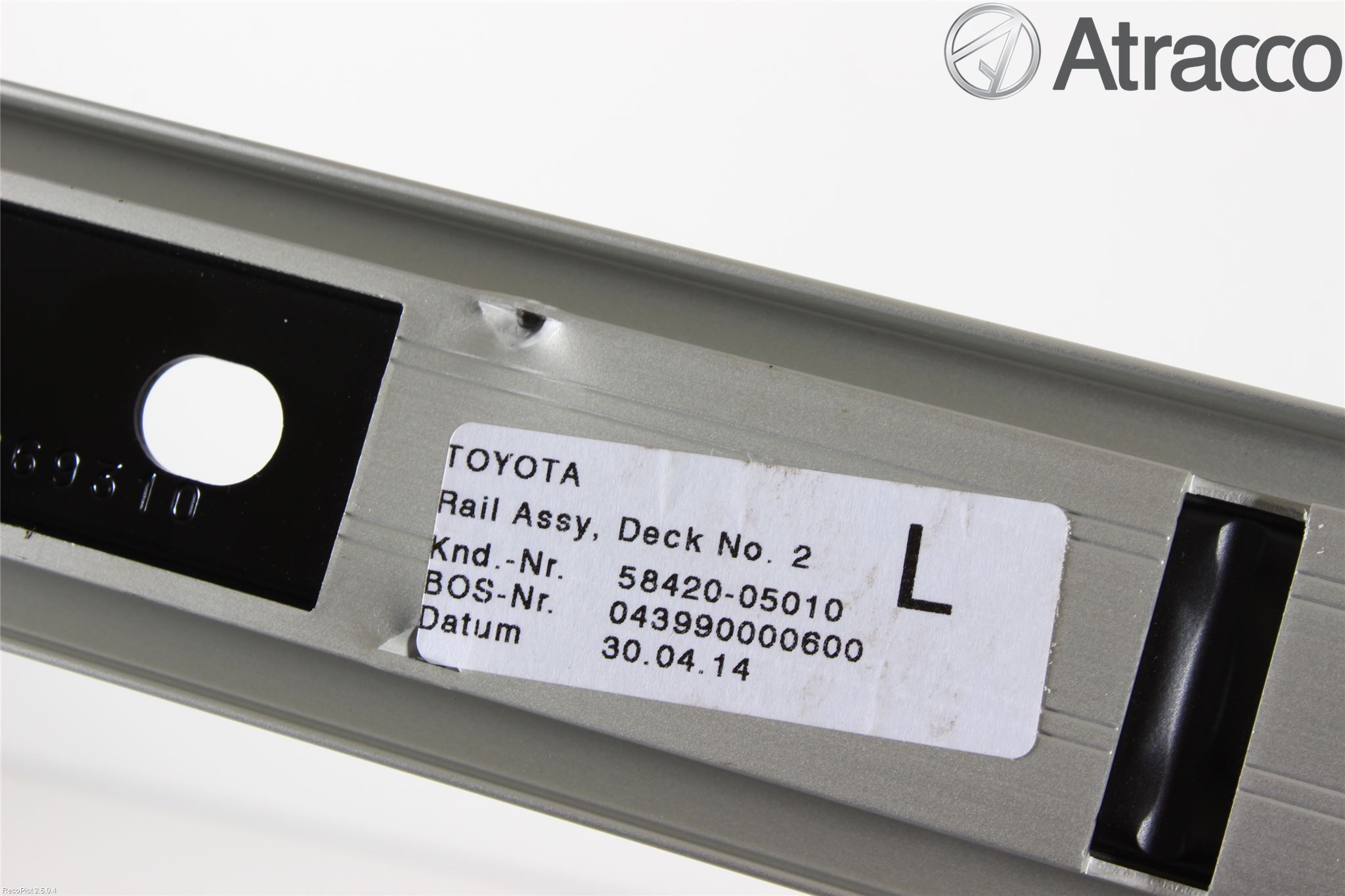 Toyota AVENSIS 09-15 Innr Bagasjeromkledsel