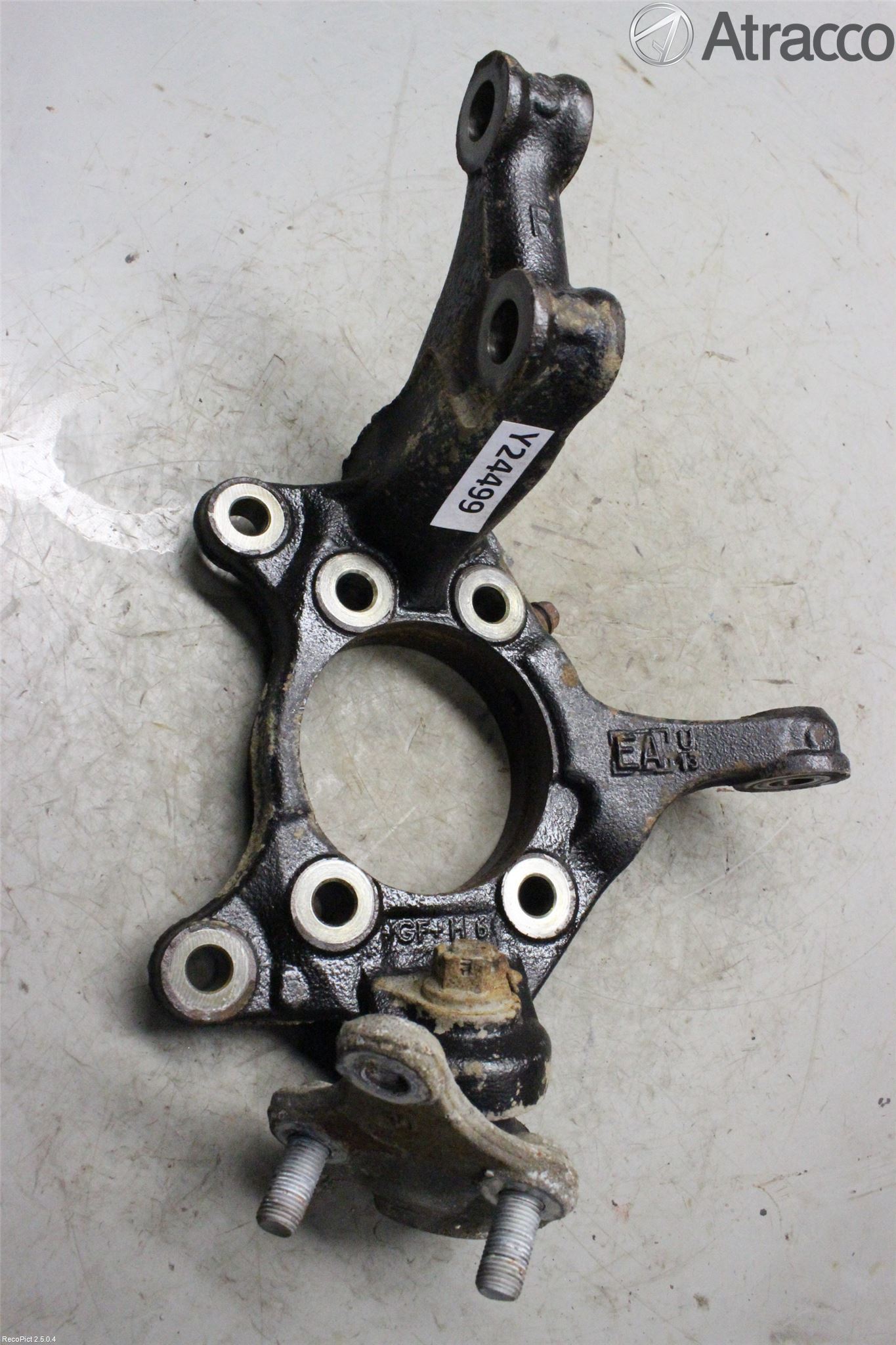 Toyota AURIS 13-19 Spindel Hf