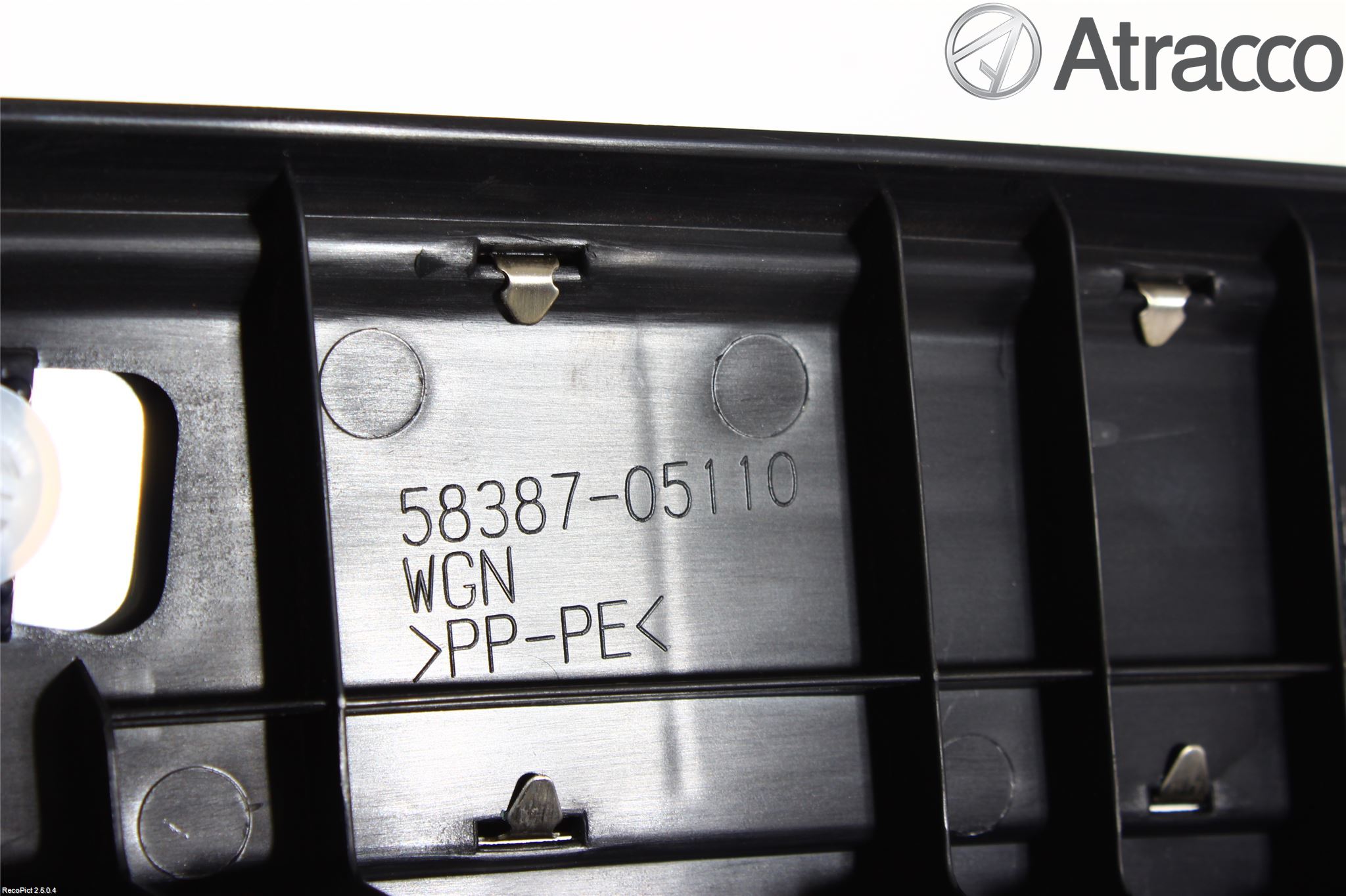 Toyota AVENSIS 09-15 Innr Bagasjeromkledsel