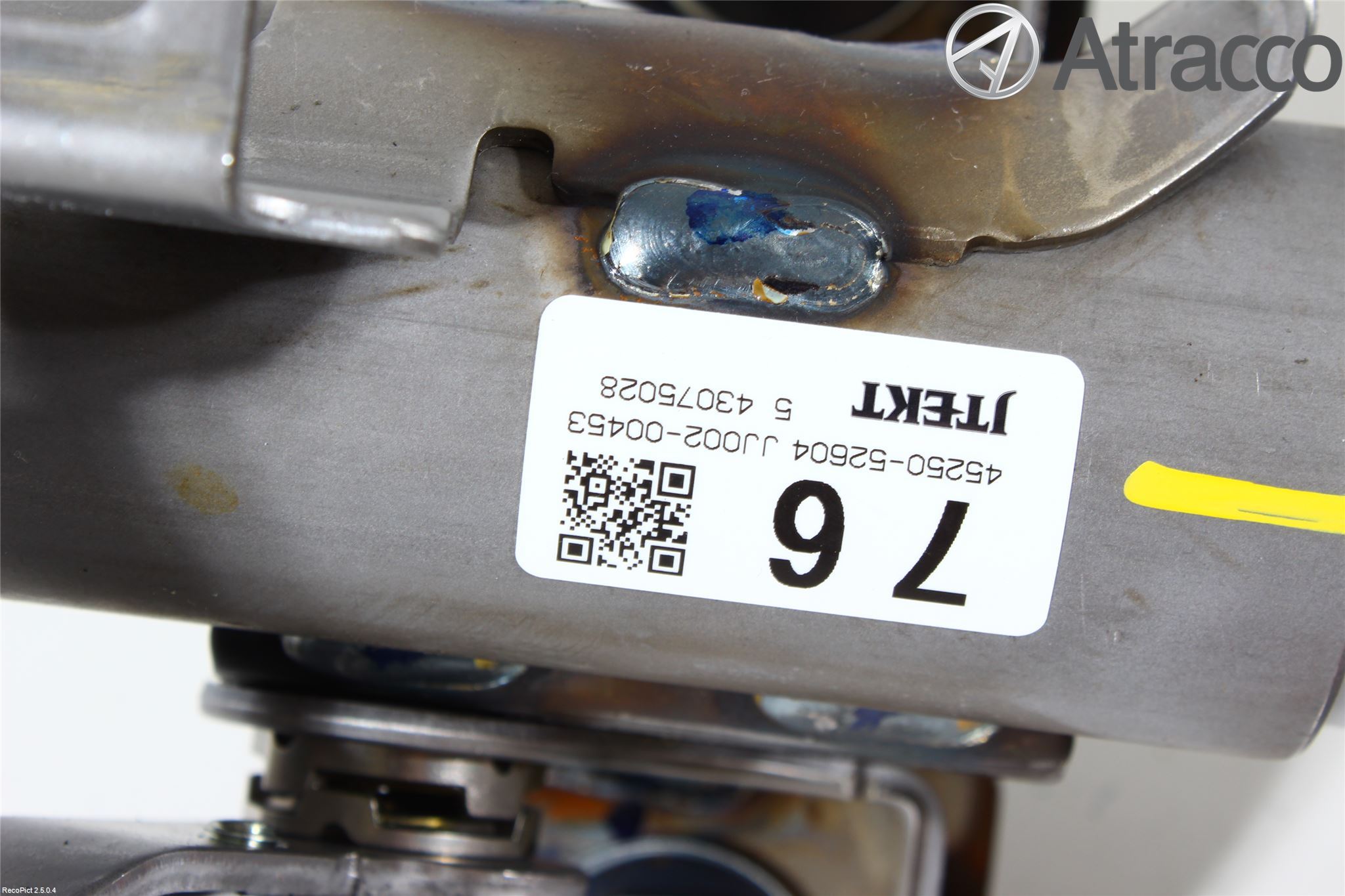 Toyota VERSO-S 11-16 Rattaksel