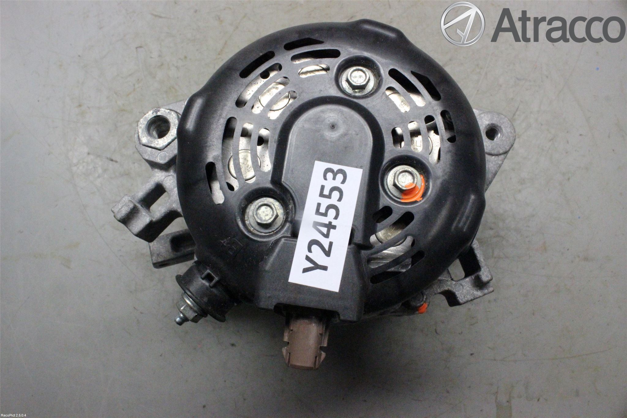Toyota YARIS XP130 12-14 Dynamo