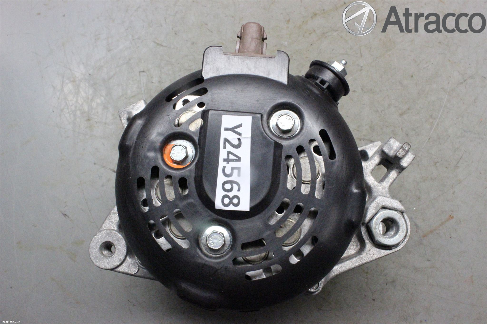 Toyota YARIS XP130 12-14 Dynamo