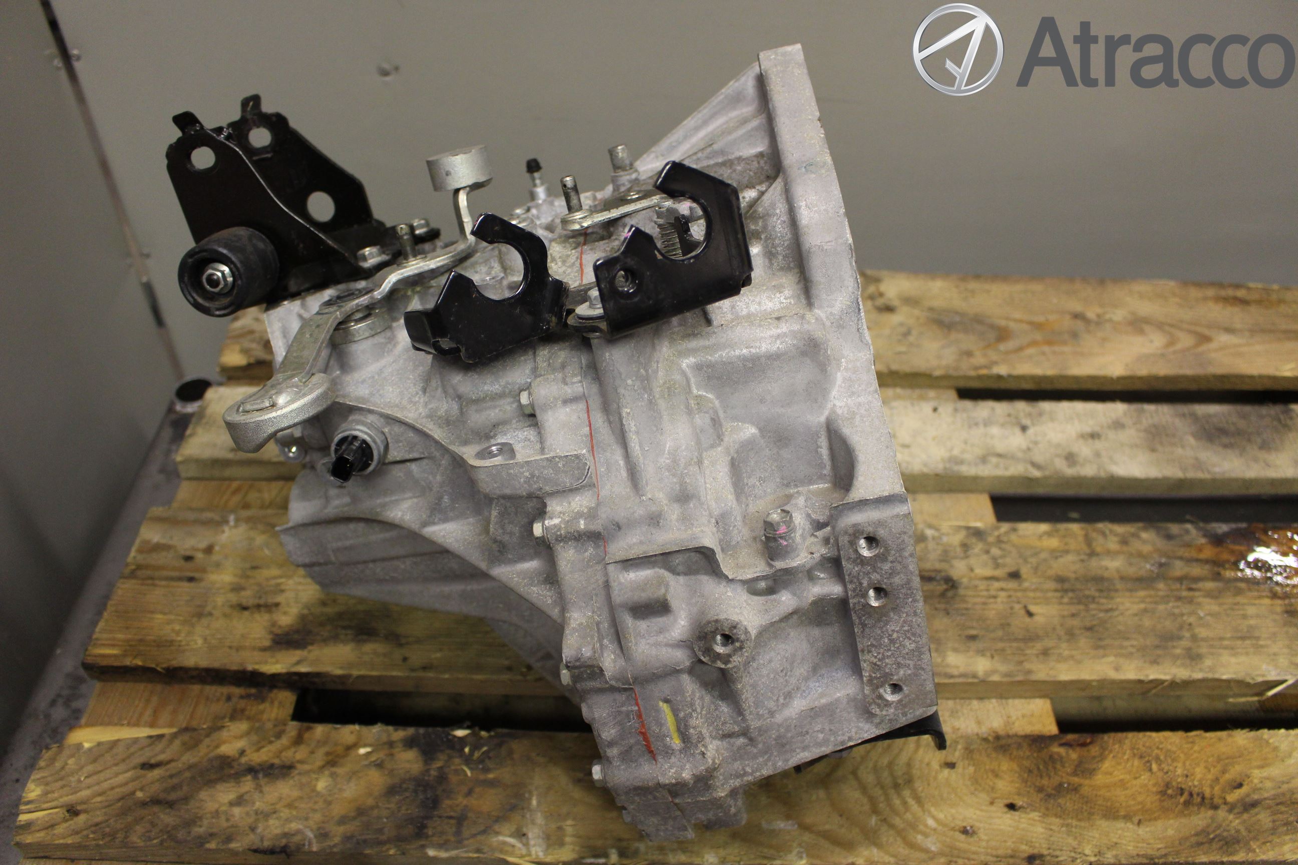 Toyota YARIS XP130 12-14 Gearkasse 6 Trinn