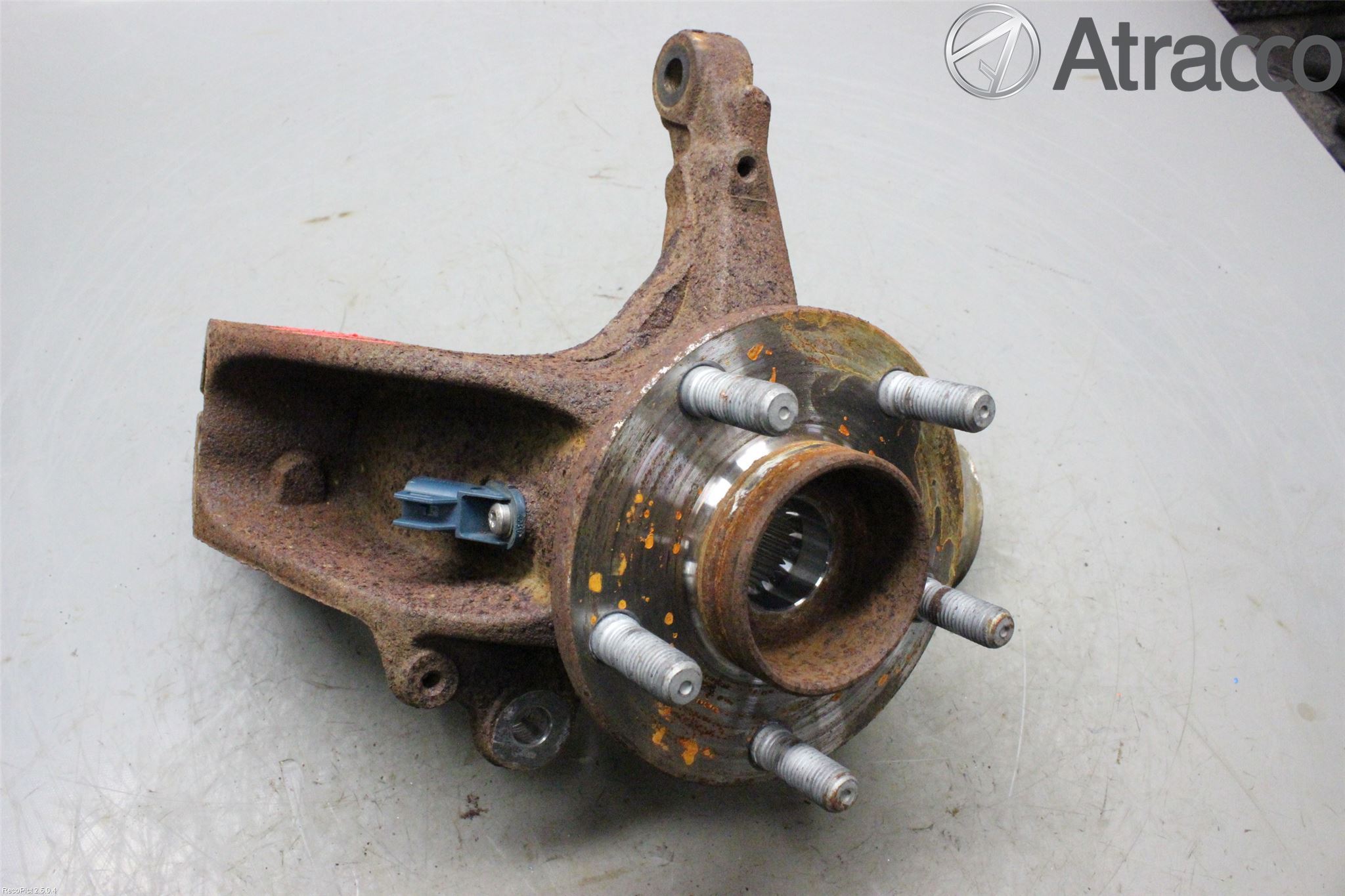 Ford FOCUS 08-11 Spindel Vf