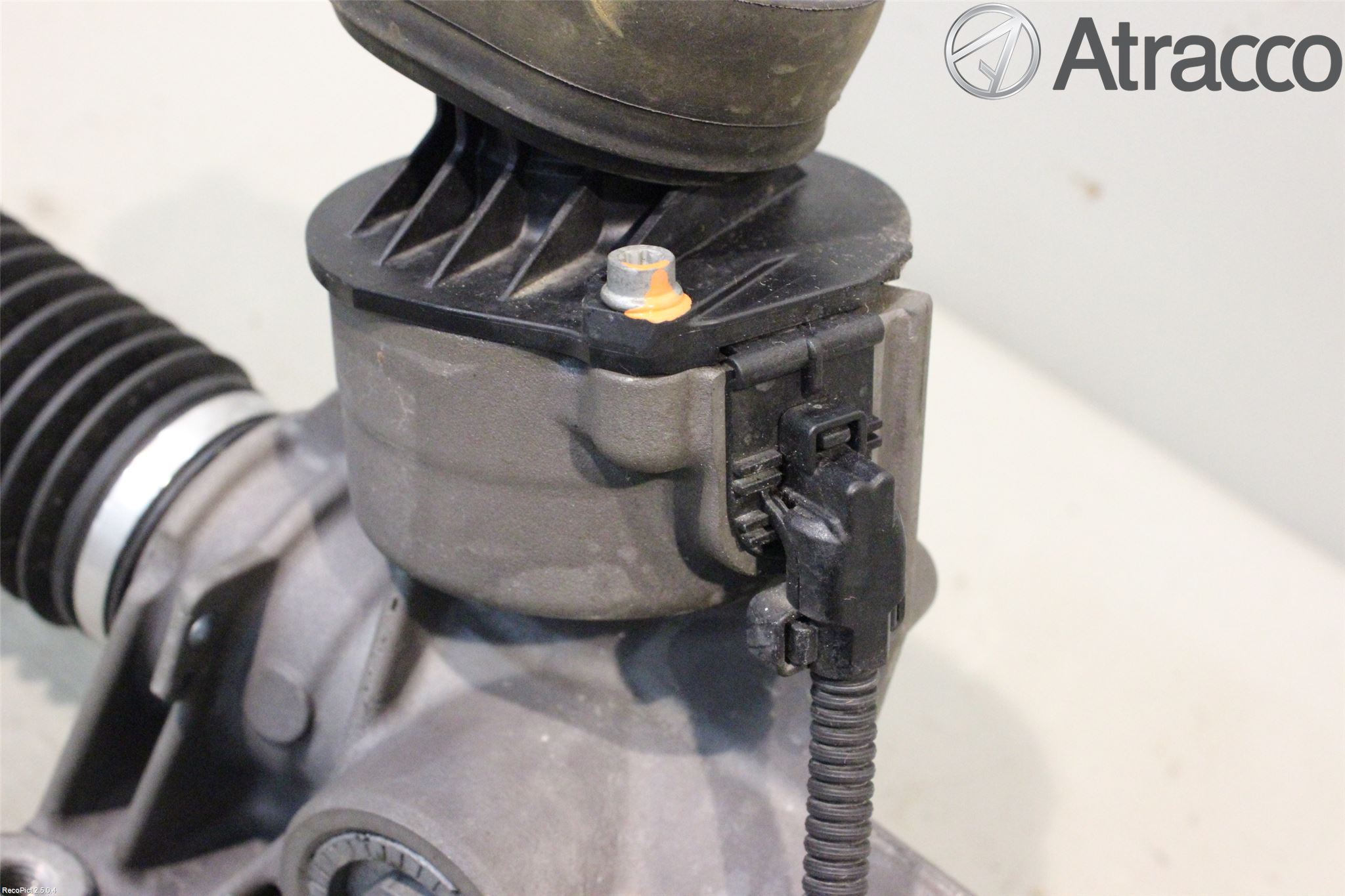 Volkswagen VW CADDY 11-15 Servo Snekke - Tannstang