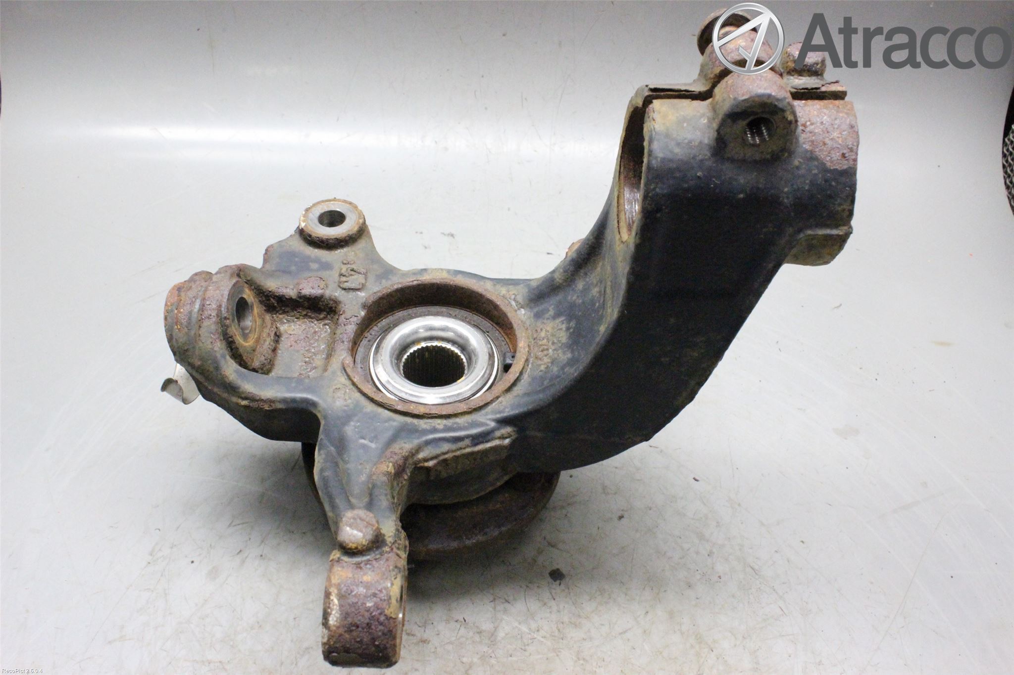 Ford MONDEO 07-15 Spindel Hf