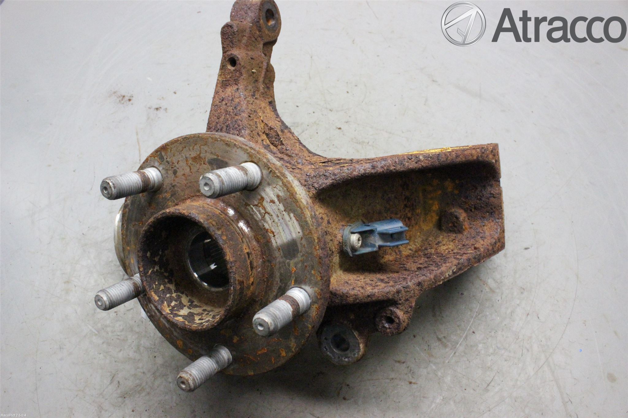 Ford FOCUS 08-11 Spindel Hf