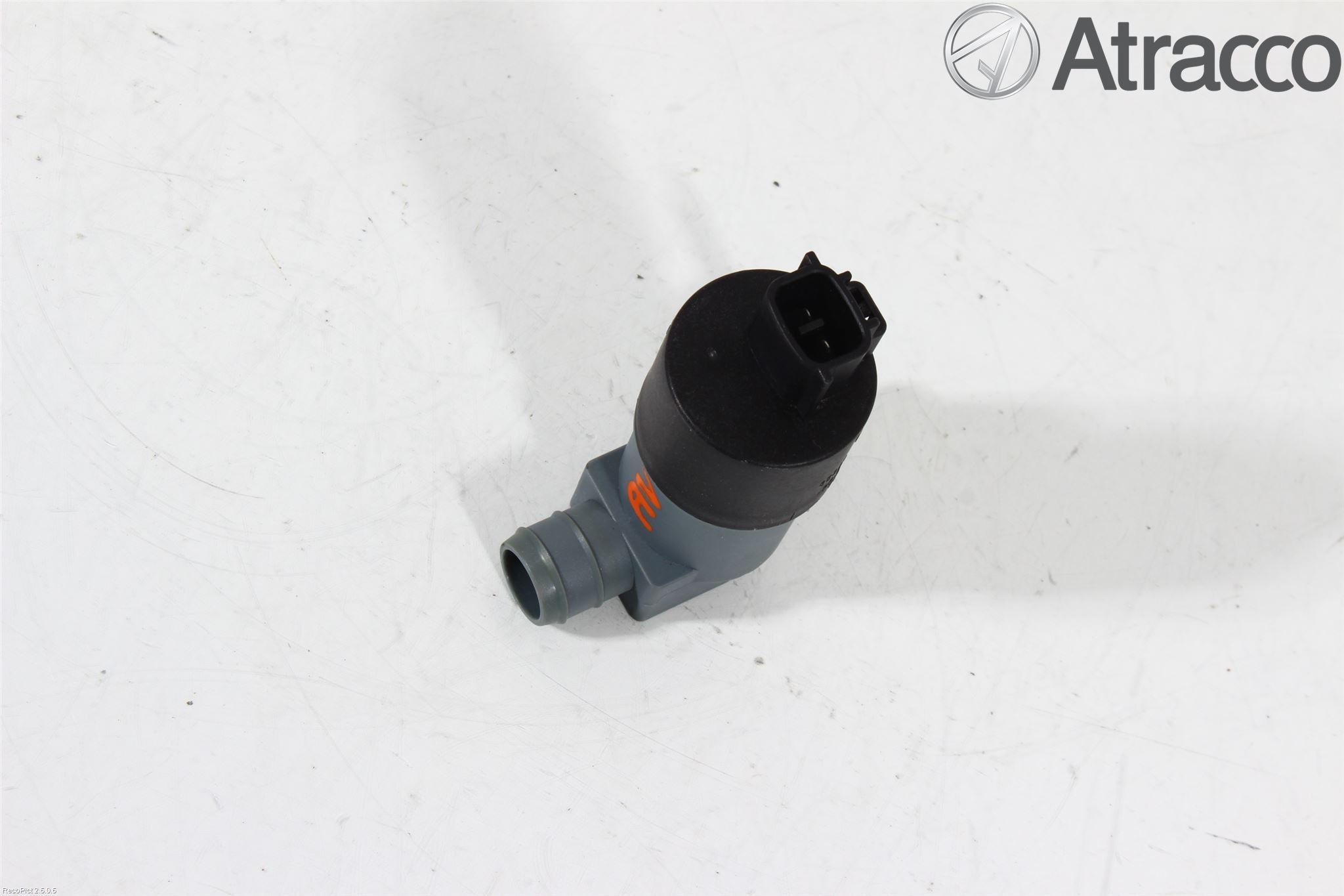 Toyota YARIS XP130 12-14 Spylerpumpe Frontrute