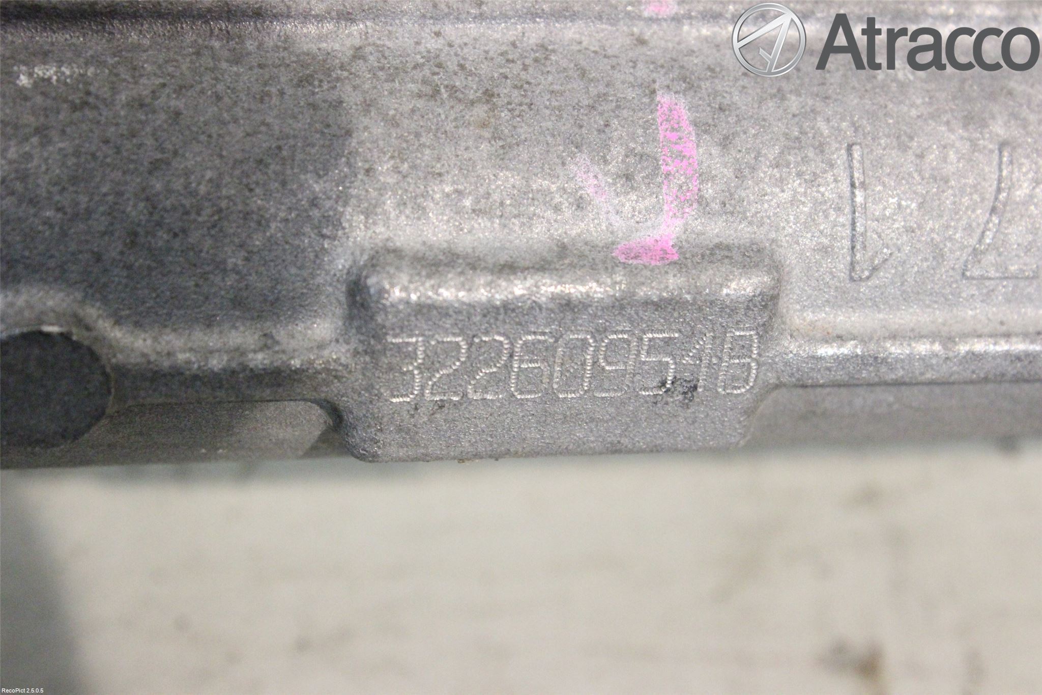 Toyota YARIS XP130 12-14 Servo Snekke - Tannstang