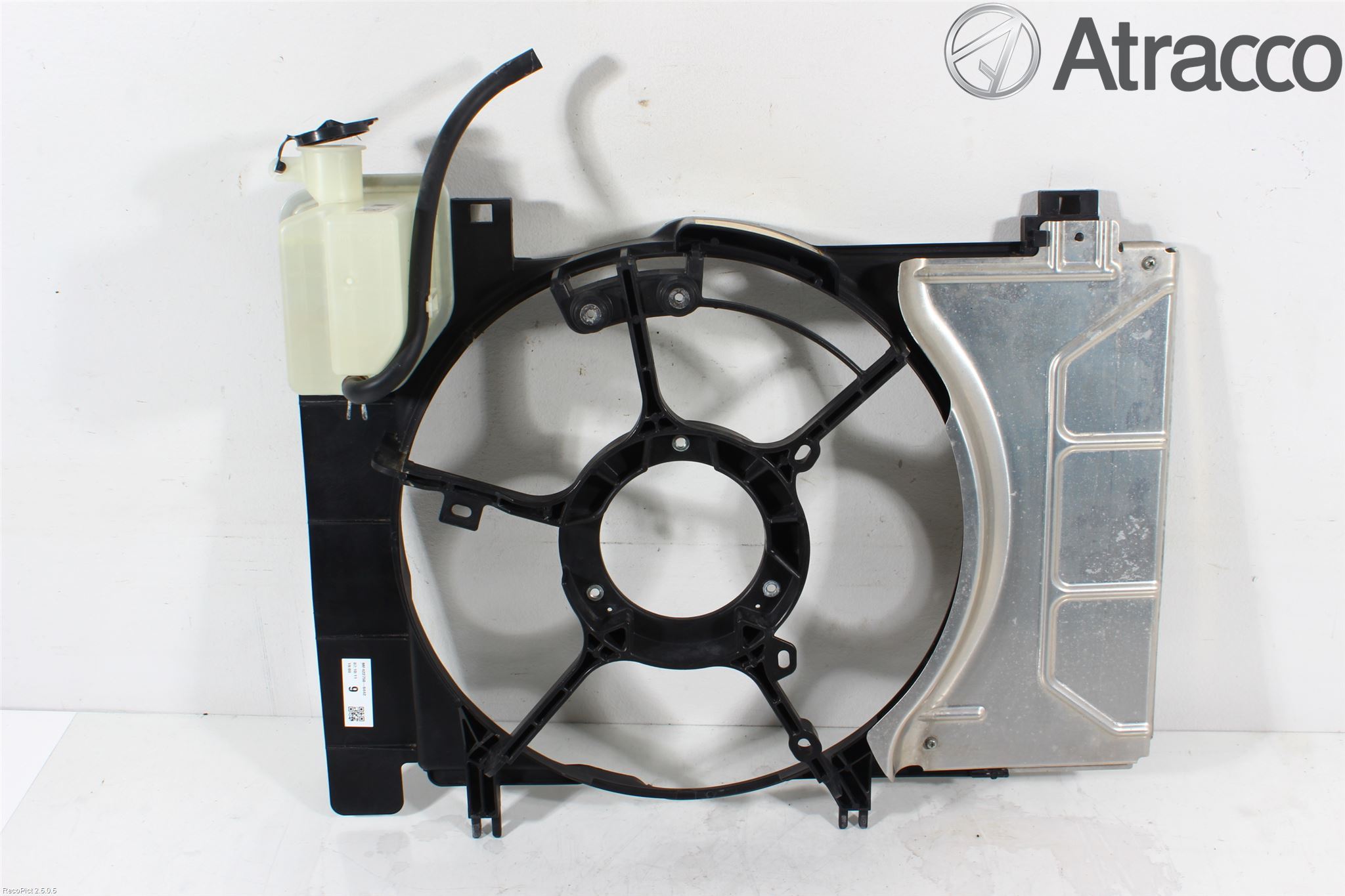 Toyota YARIS XP130 12-14 Kjølevifte-Radiator Hus-Kåpe
