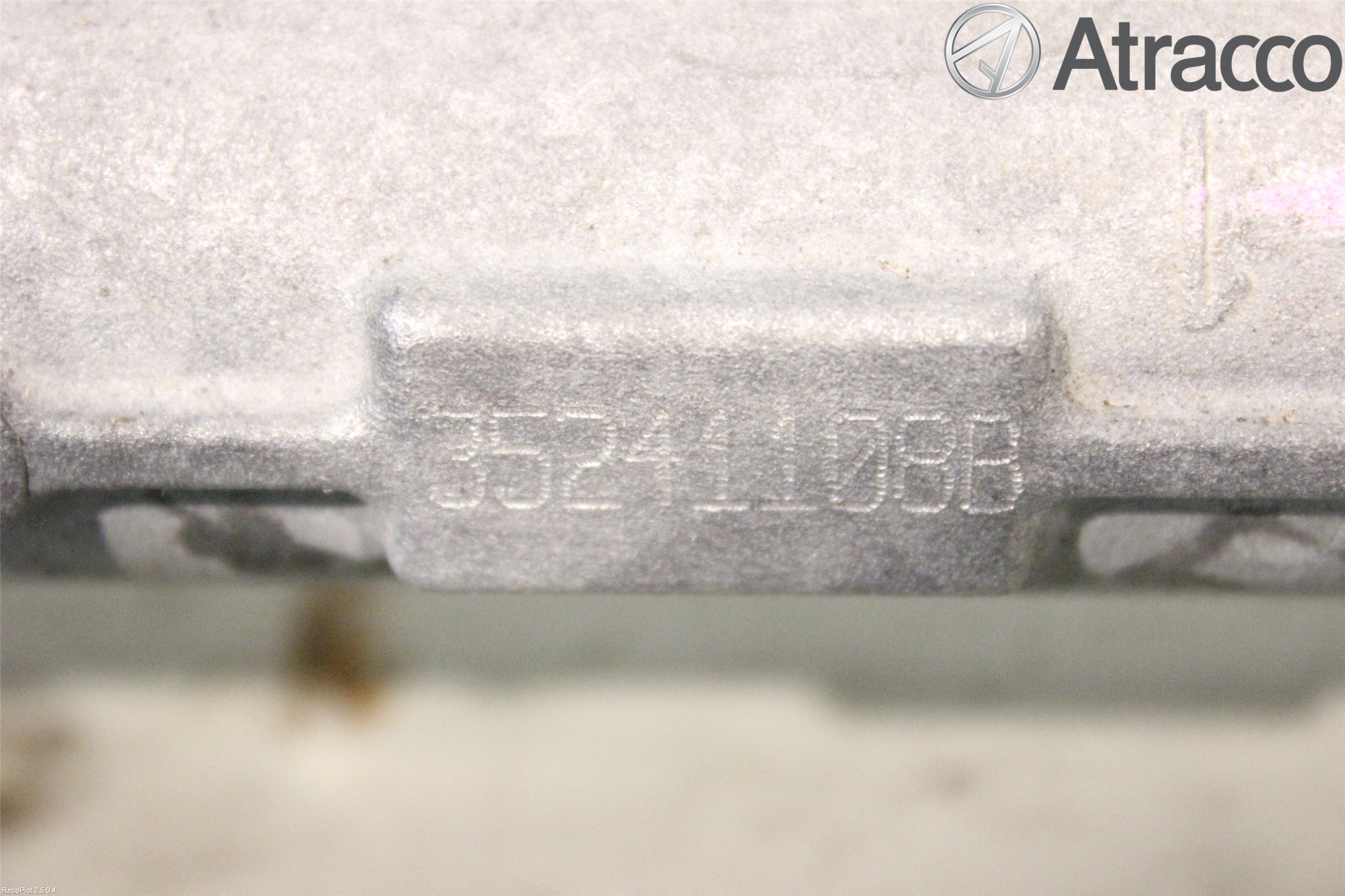 Toyota YARIS XP130 12-14 Servo Snekke - Tannstang