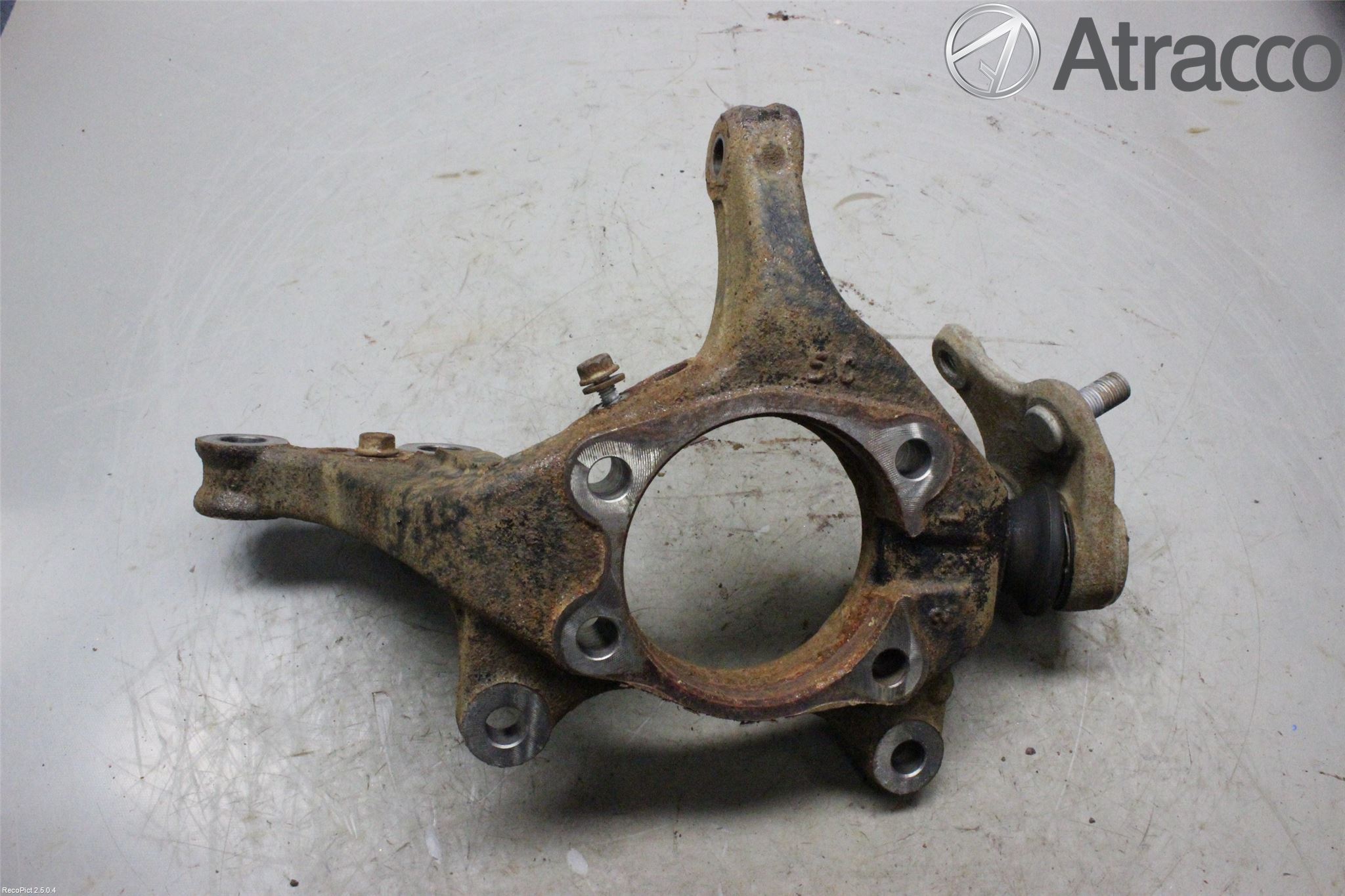 Toyota PRIUS+ ZVW40 12-20 Spindel Vf