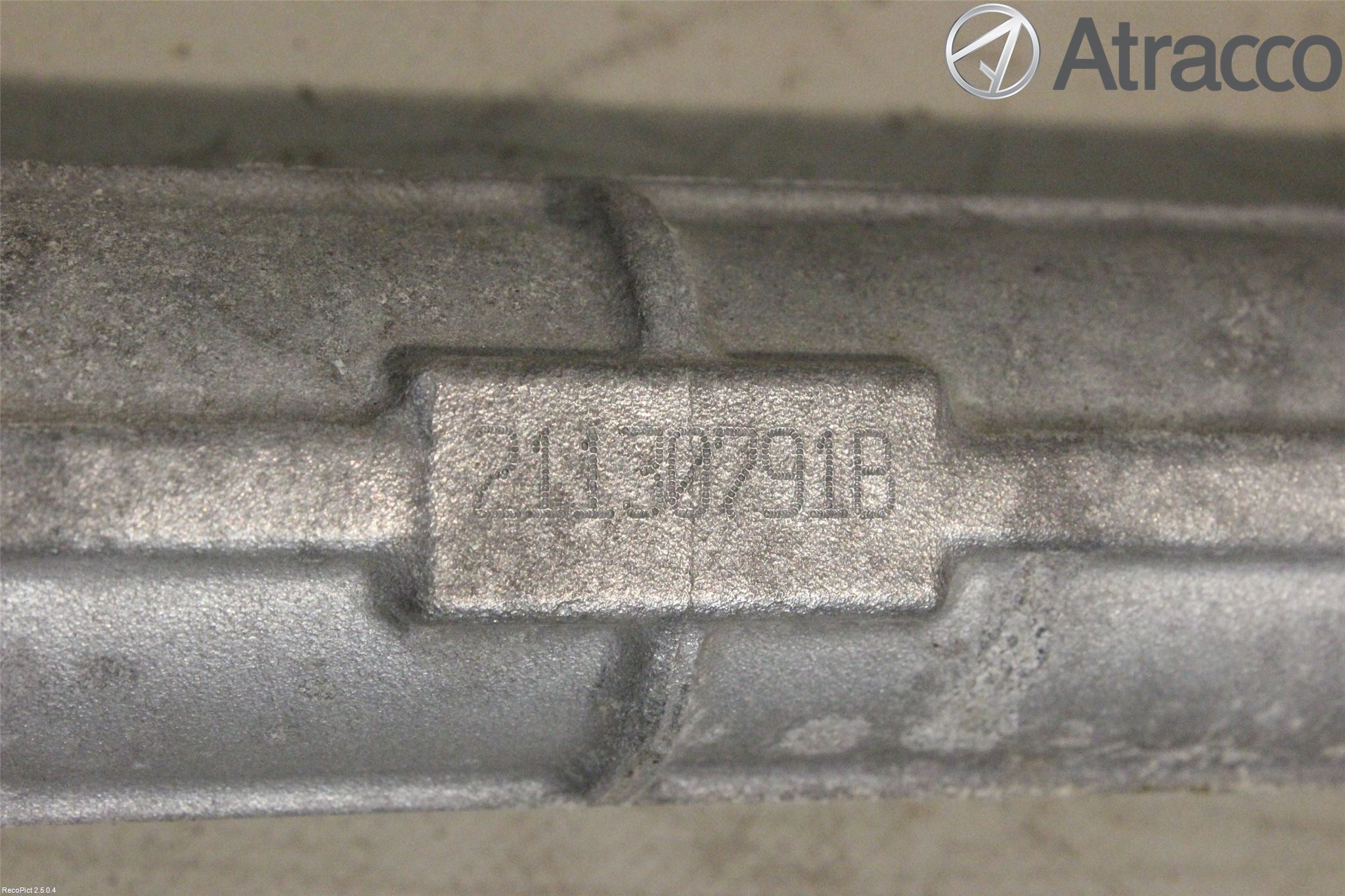 Toyota AURIS 10-12 Servo Snekke - Tannstang