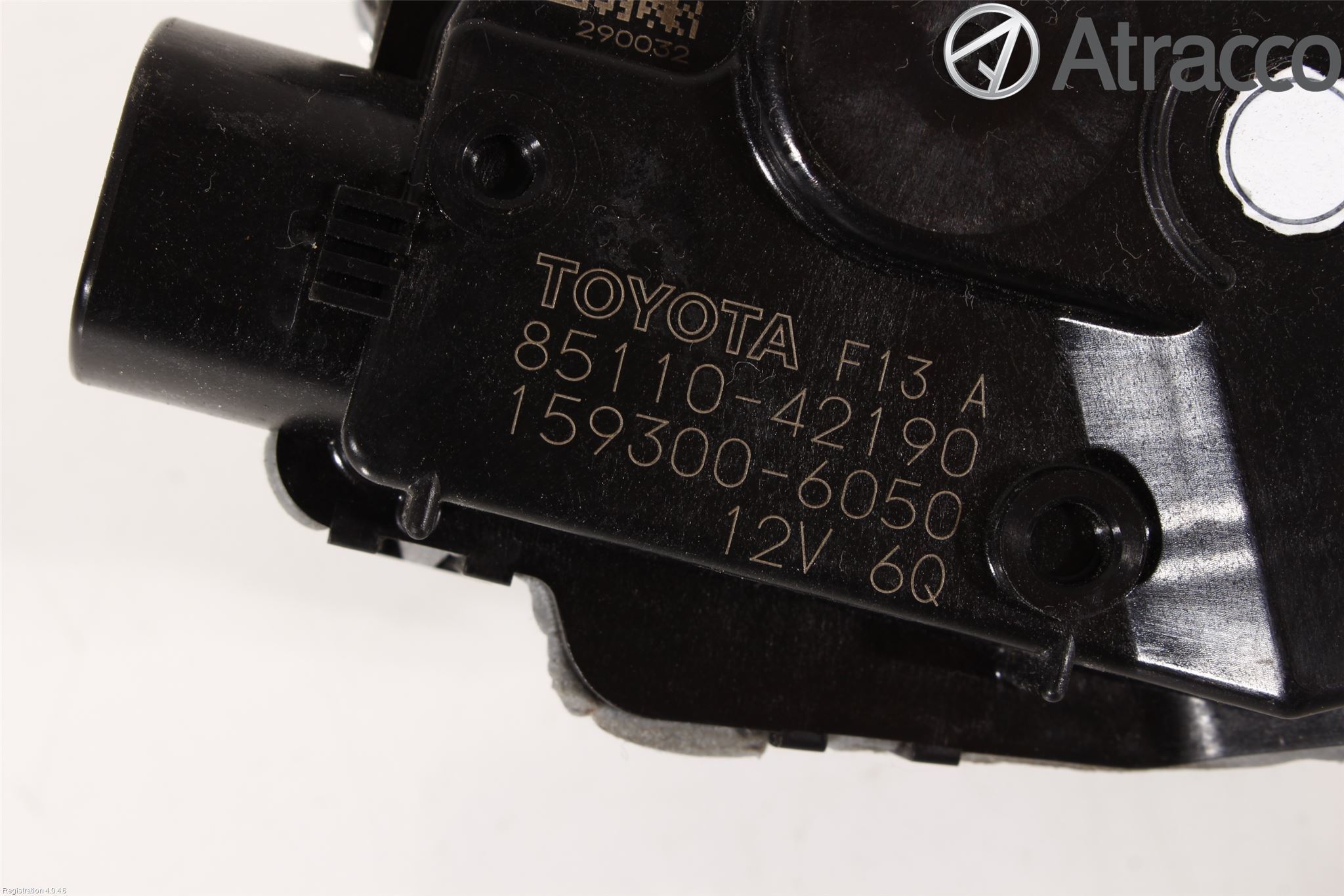 Toyota RAV4 13-18 Viskermotor Frontrute