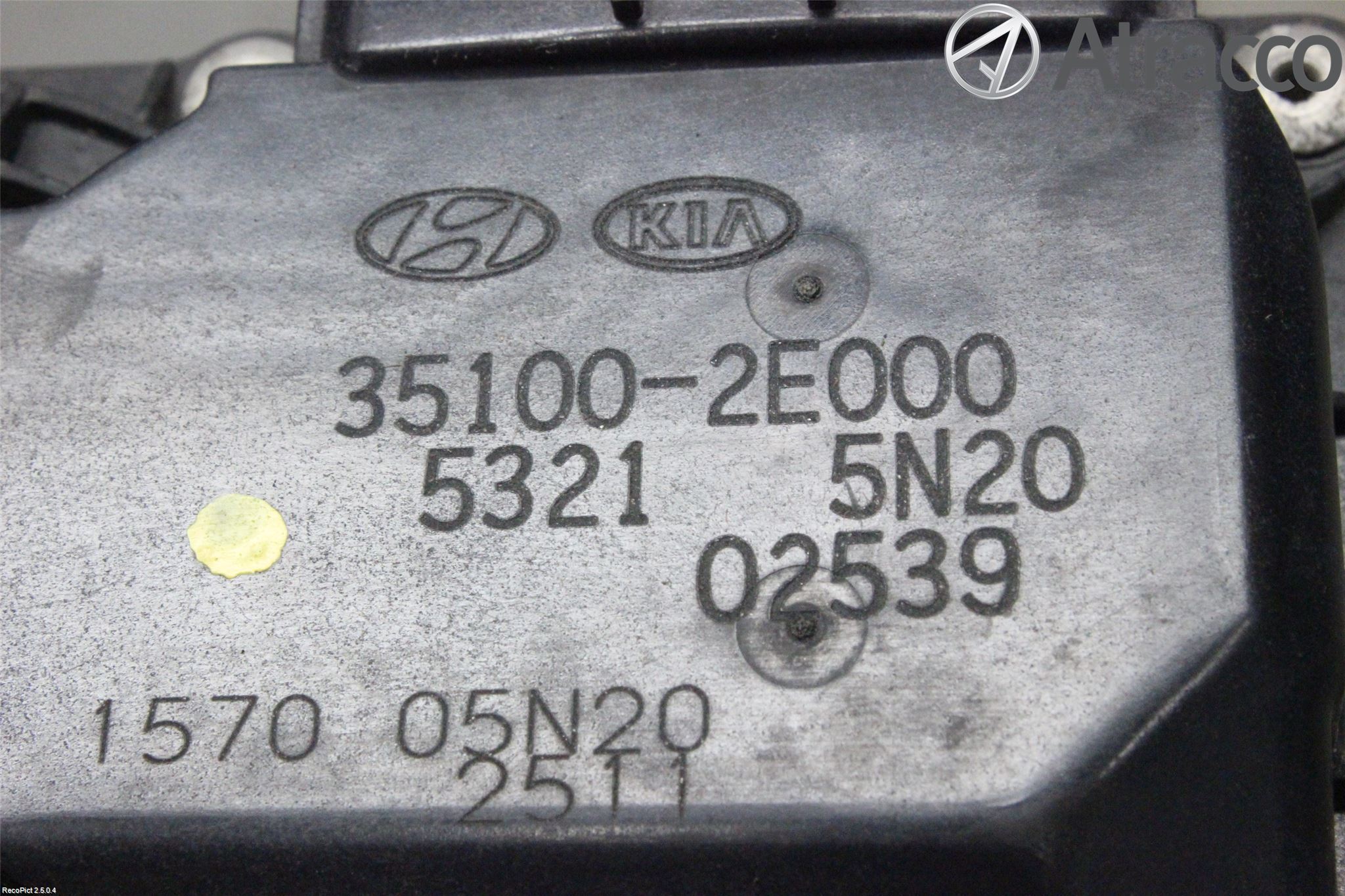 Hyundai i40 08-15 Inns Spjeldhus