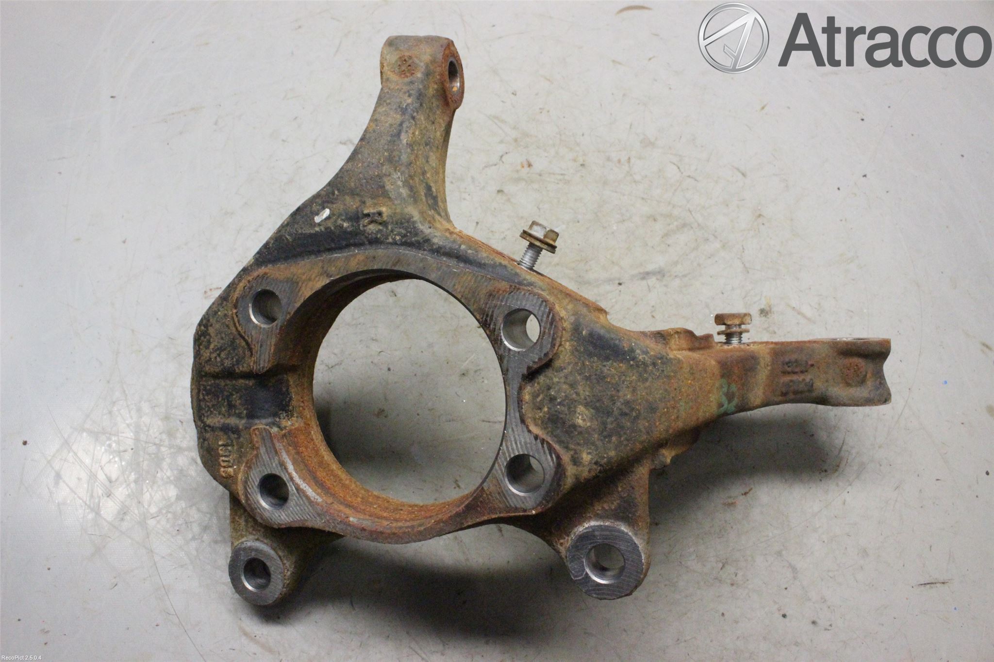 Toyota VERSO 09-18 Spindel Hf