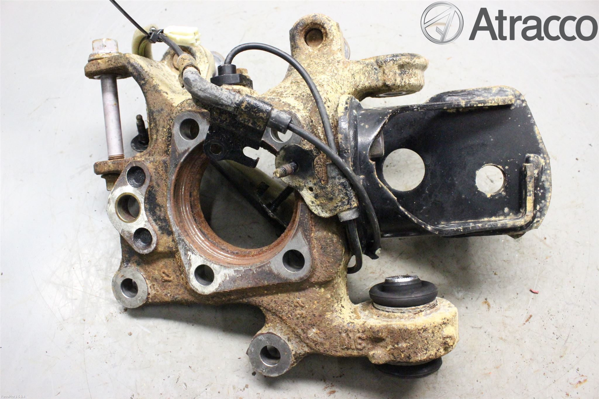 Toyota RAV 4 06-12 Spindel Hb